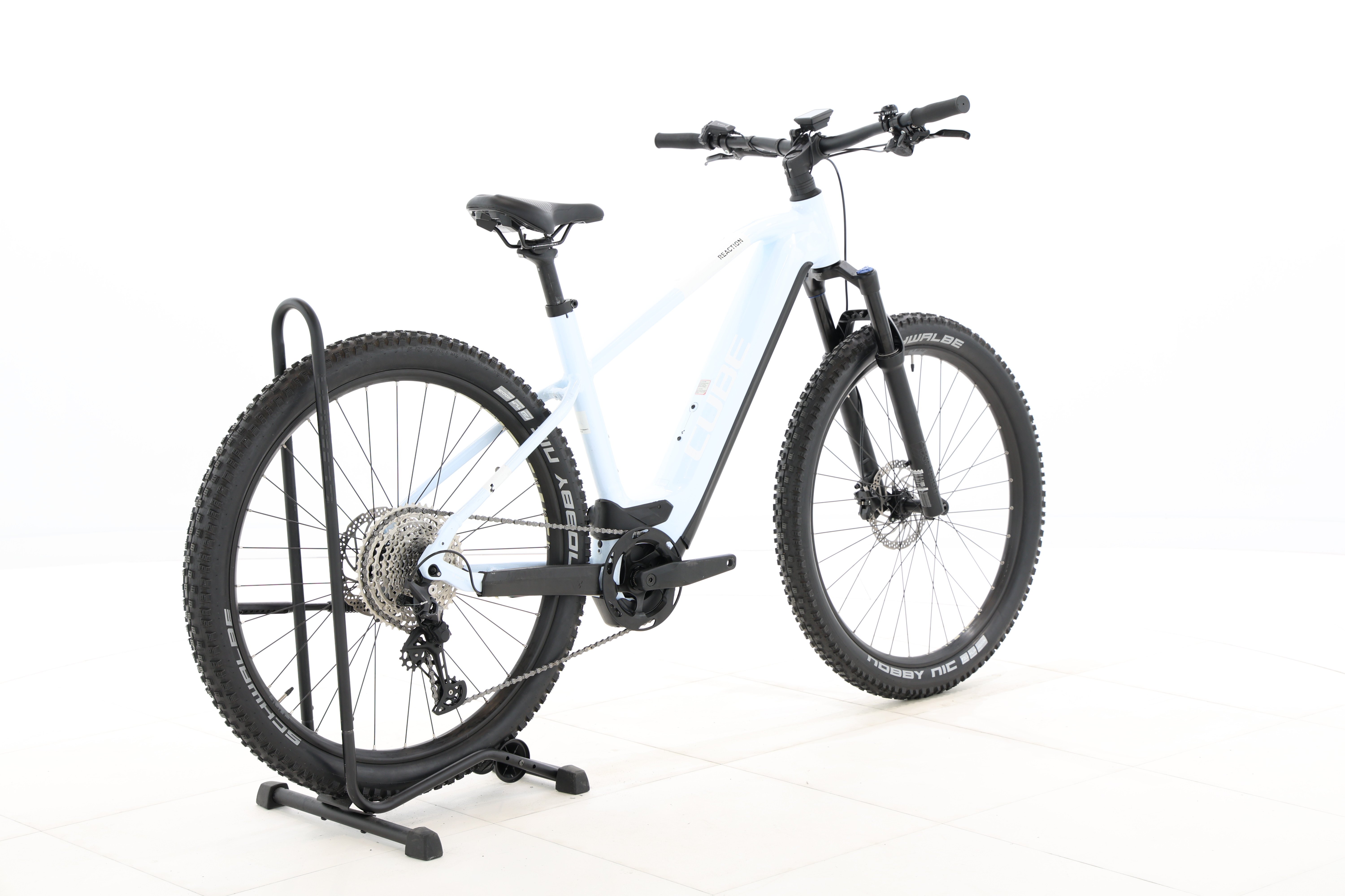 8d42eac3-4c2d-48c2-b989-5e15db3a059a