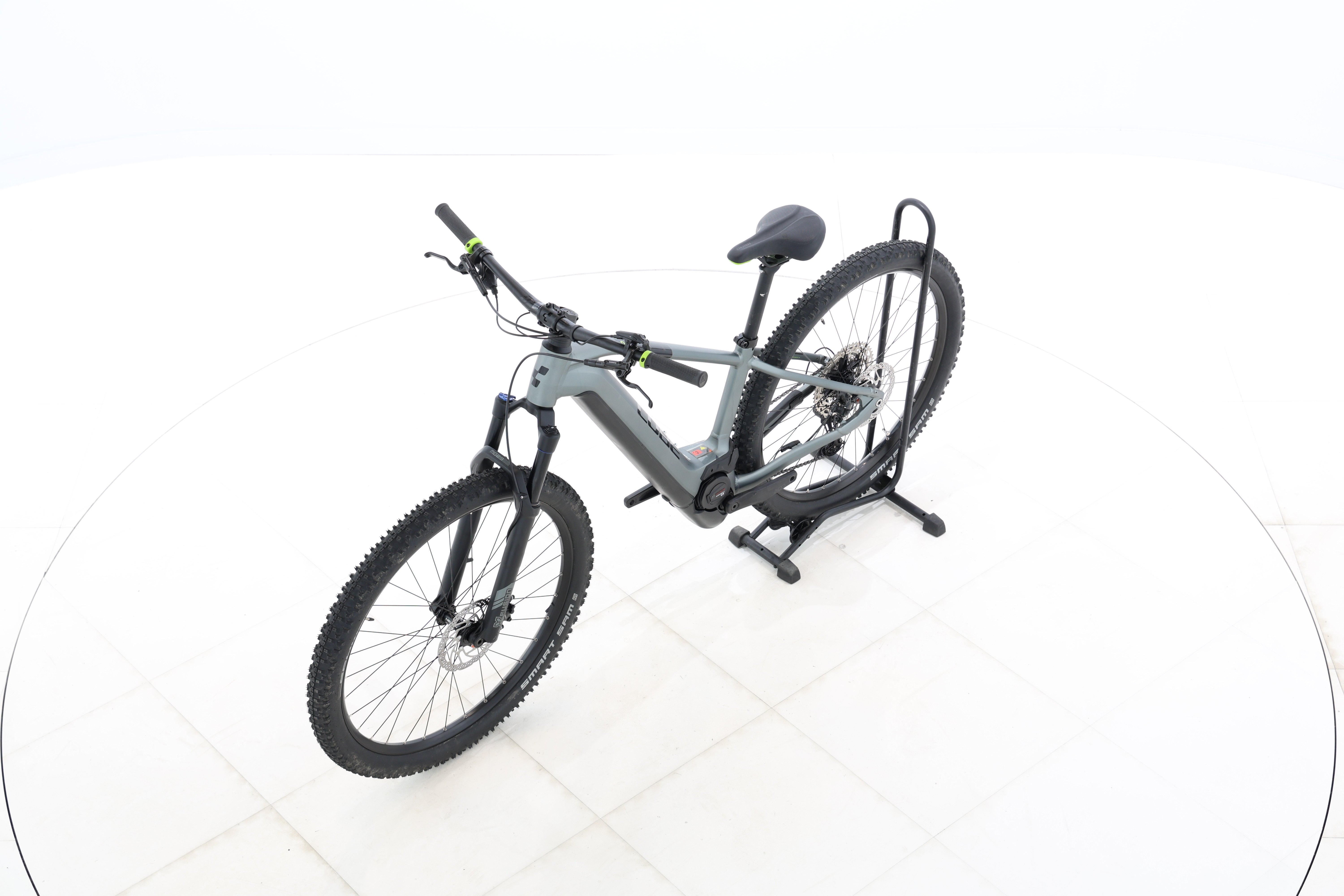 125ad7e6-134e-425c-a0da-8c2973f9f798