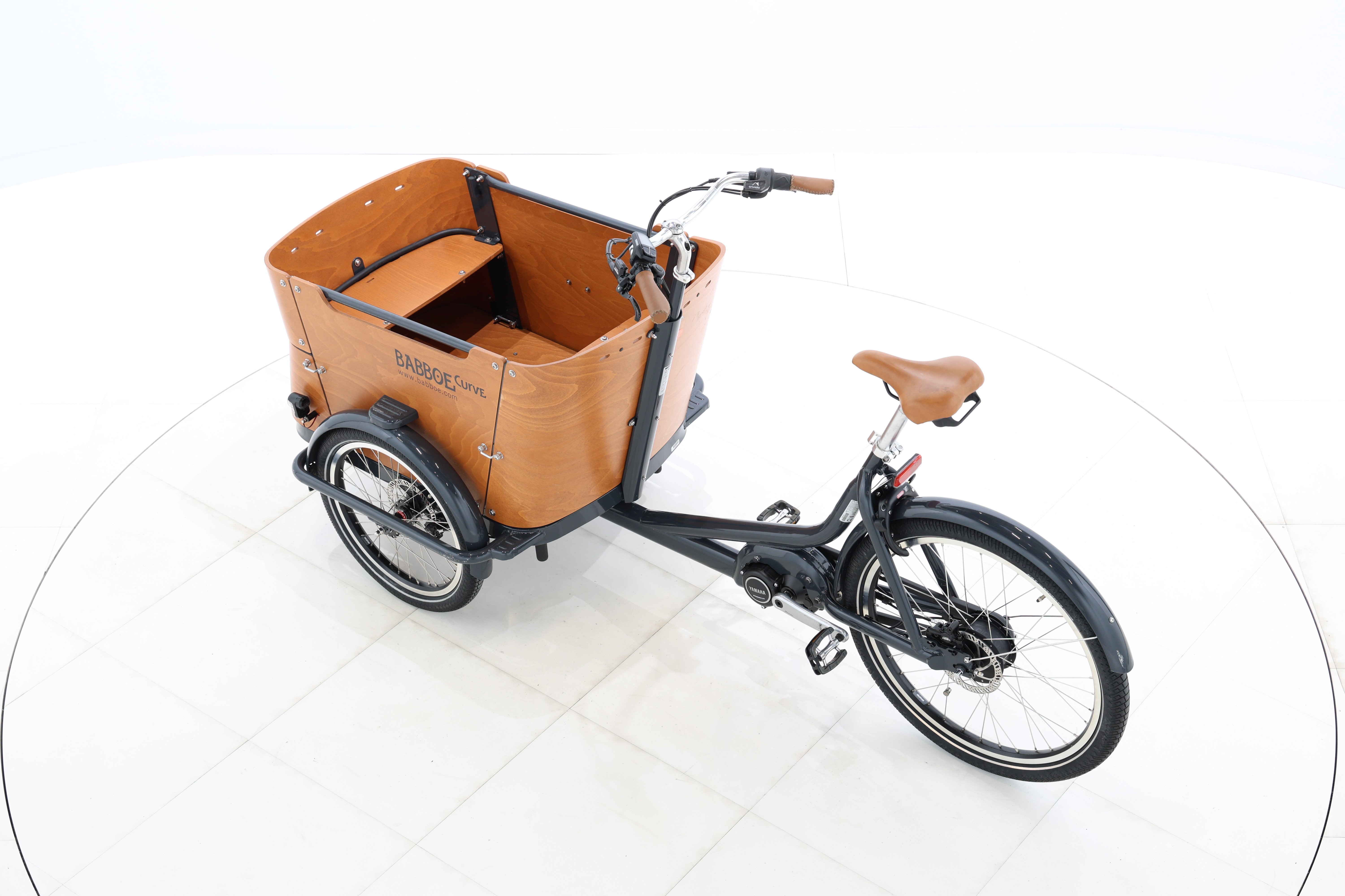 2ee48c5c-fb75-4ee7-b0a2-abca48b3b21f