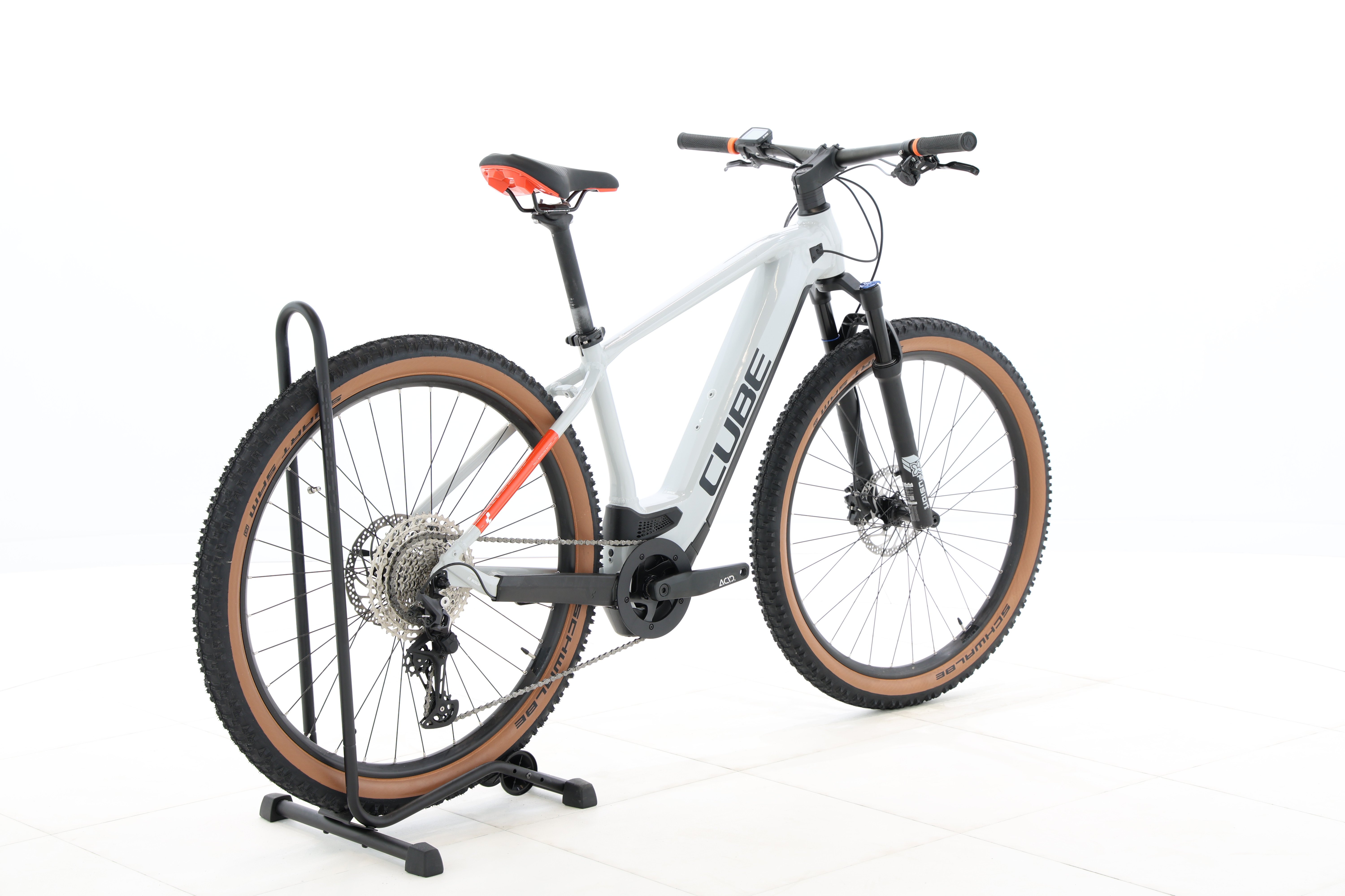 f385beb1-7eb9-4911-8a03-44db1a54a037