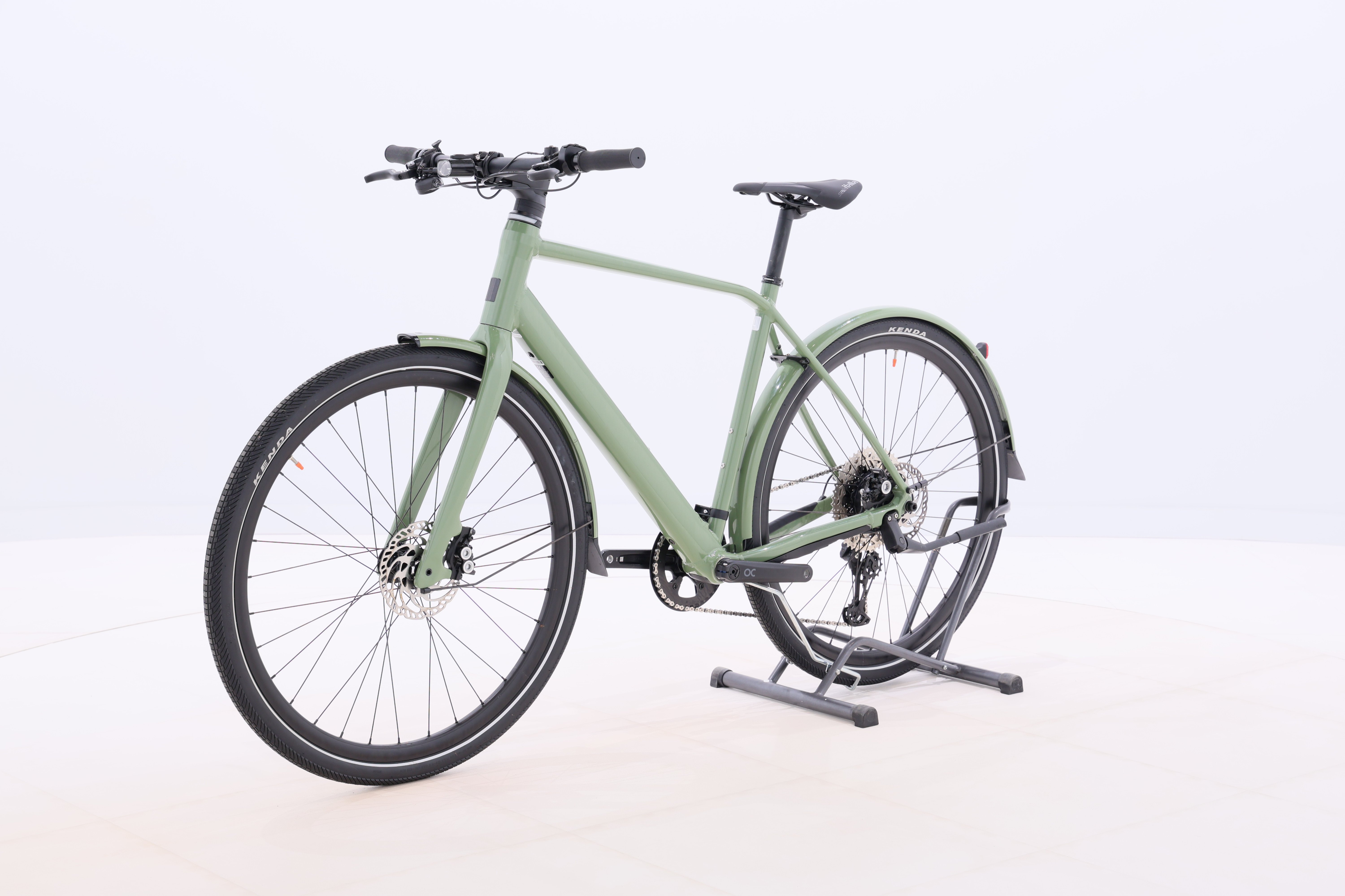 adcdc774-c3e6-4e69-b297-79a337144611