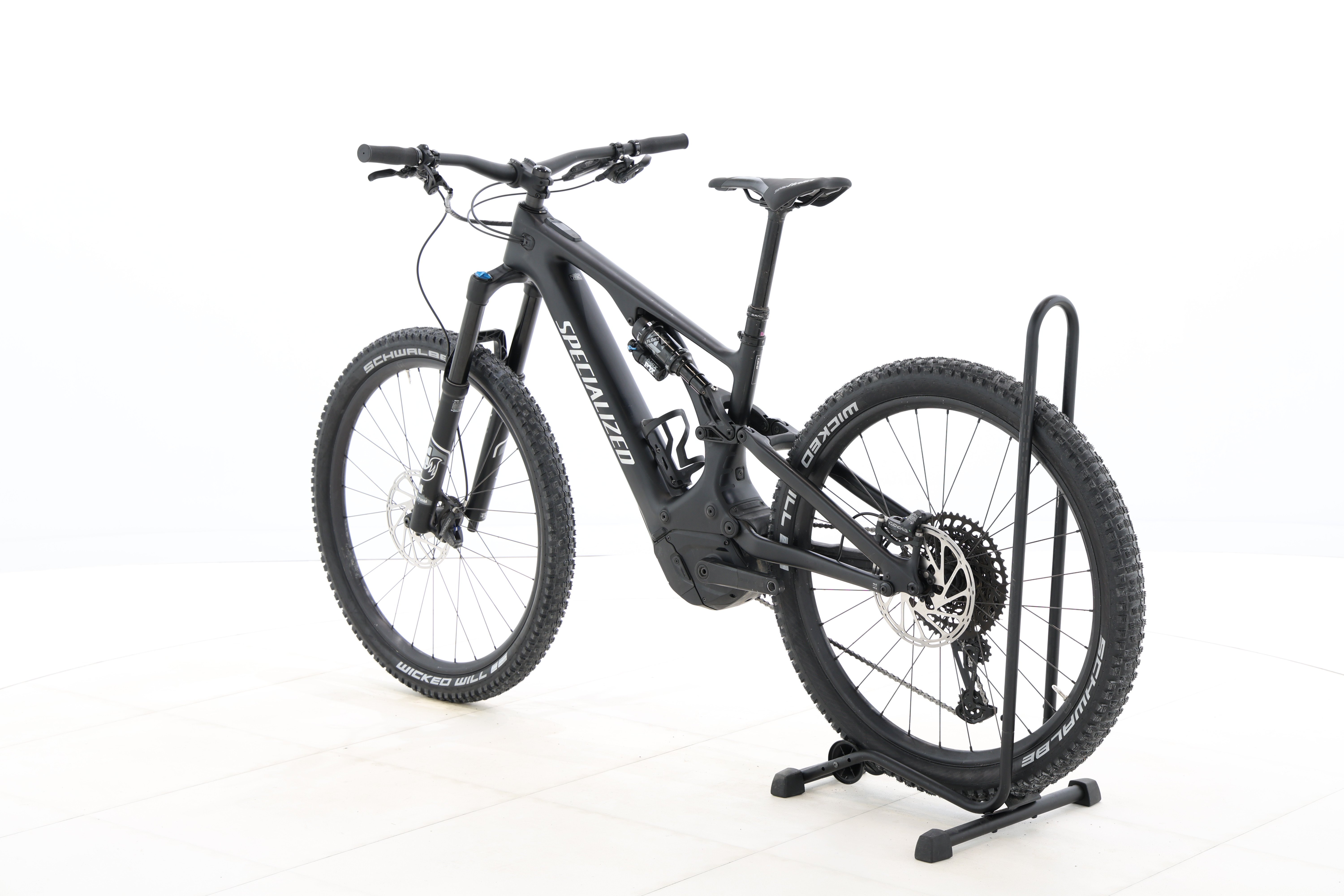 28e2b0b8-dc71-4fbf-9cda-86a8de7f4b94