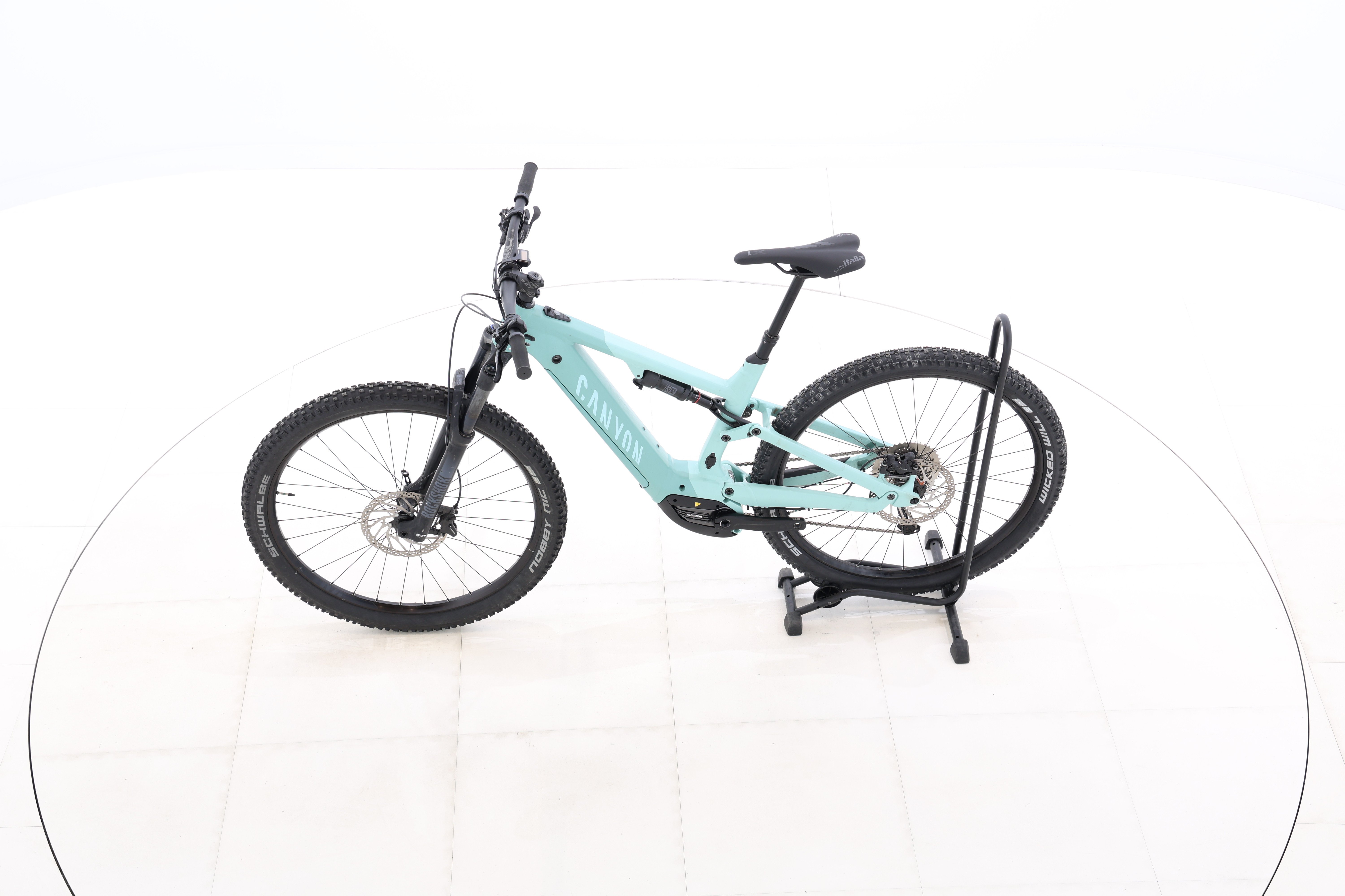 828a0d3c-69dd-4439-b3f6-64ef689c4f70