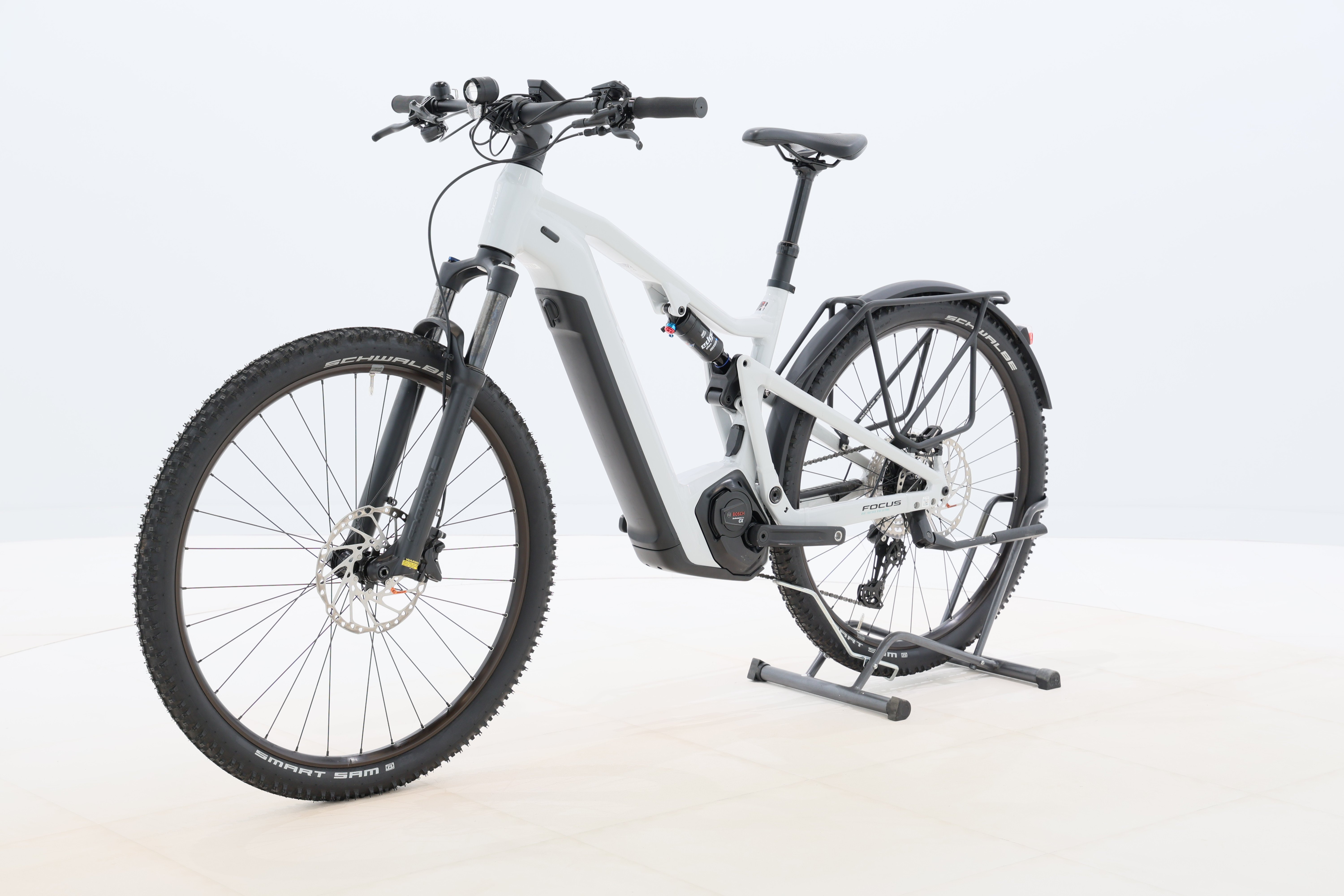 1b80f0ef-ce67-4db6-87ad-8f205bd2920e