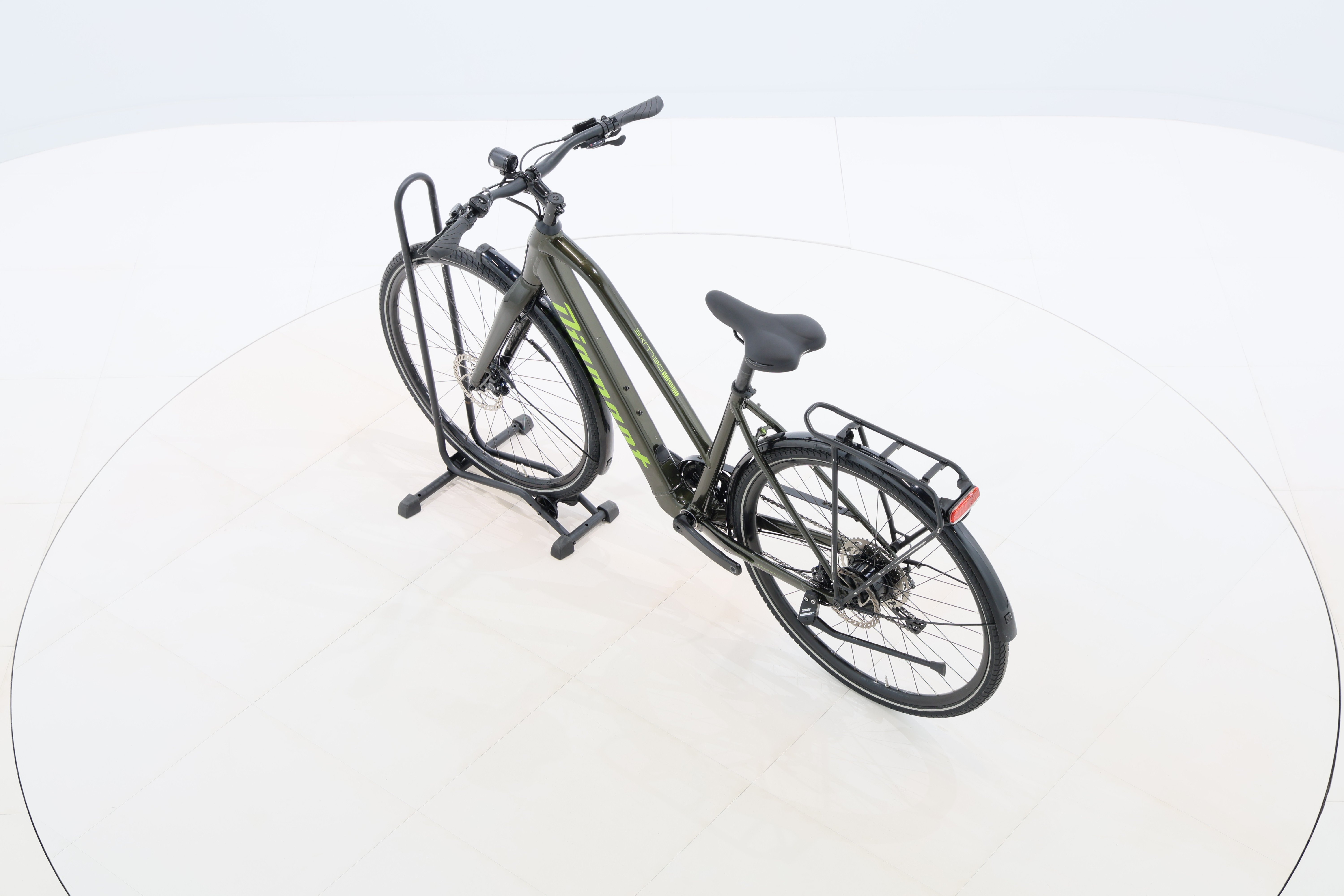 3cf9d2b7-6888-4948-8eec-2bd77ec24685