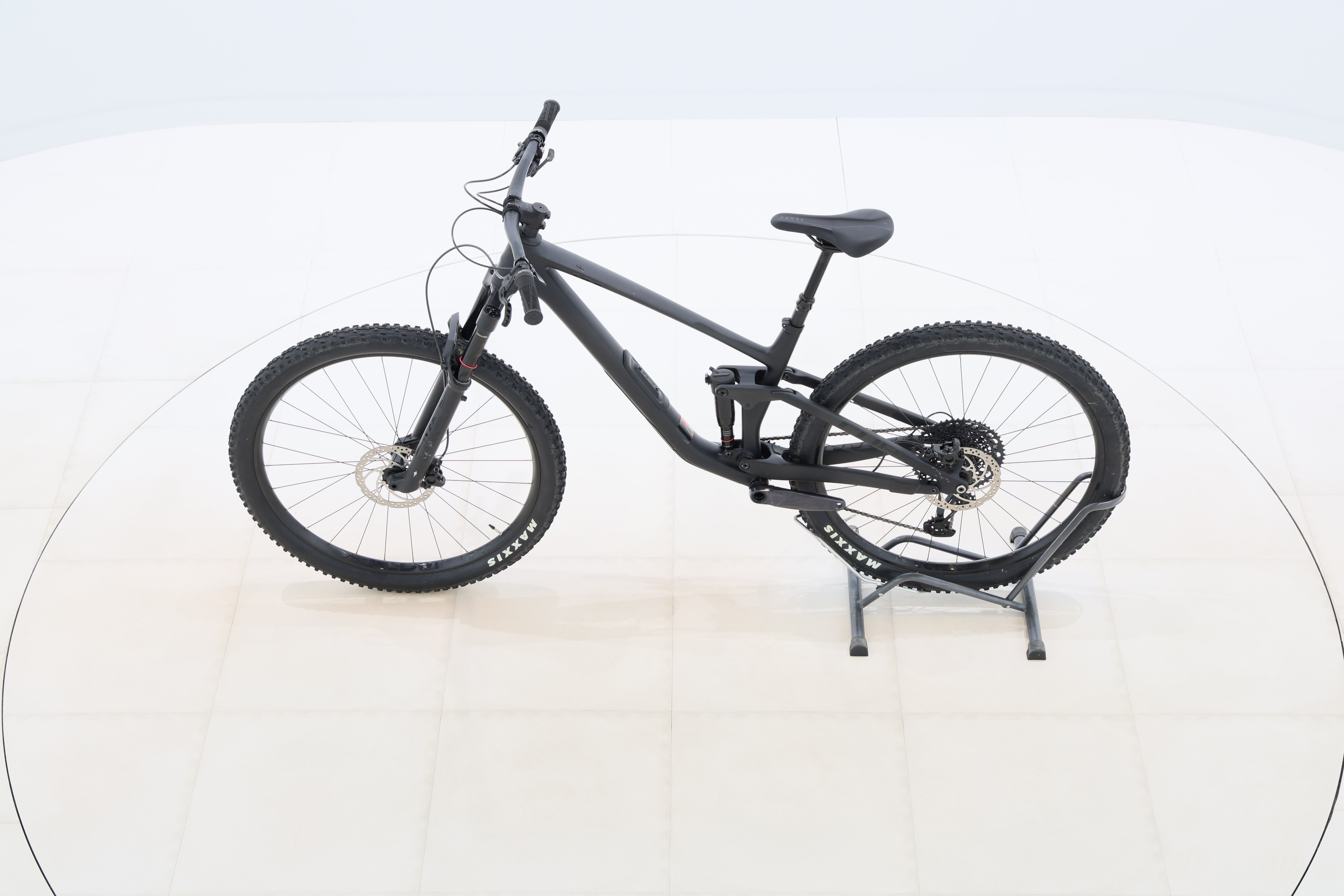 b36de44a-dfa8-45e6-b700-fb646ade62d3