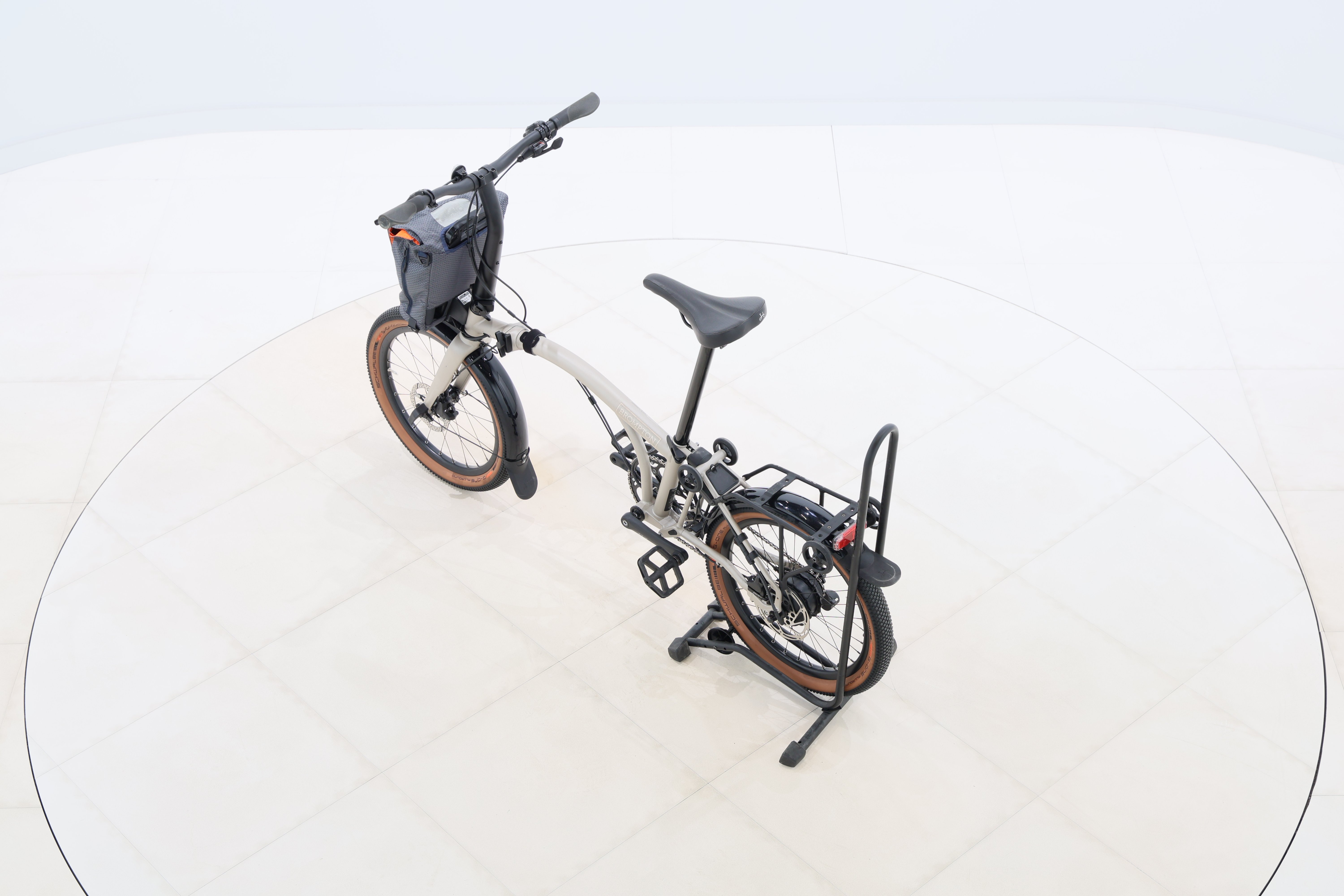 58ff5330-b3c8-4ad2-bdba-431f0cd40778