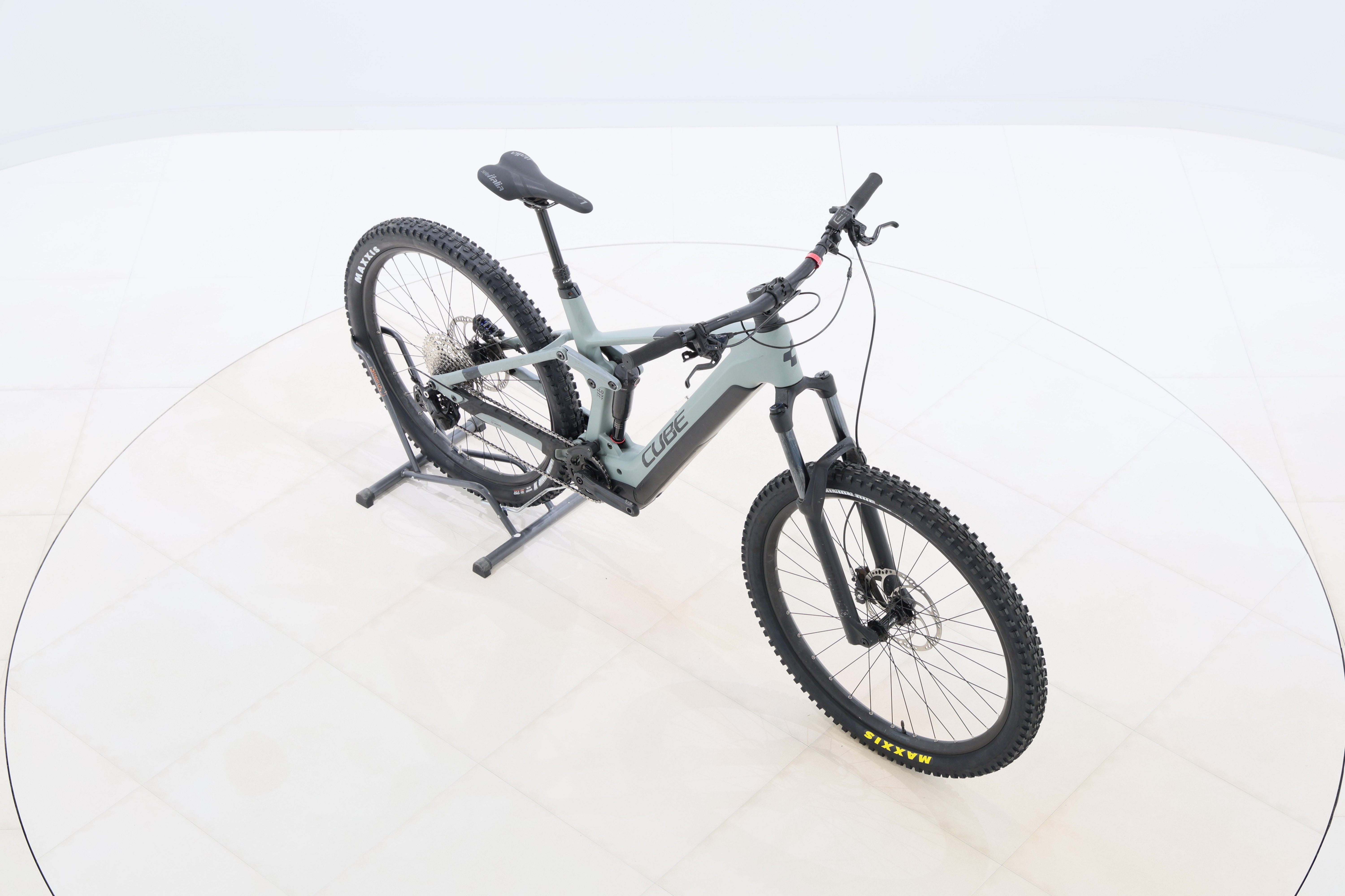 b30bd43c-63ca-440f-9700-539ba7670568