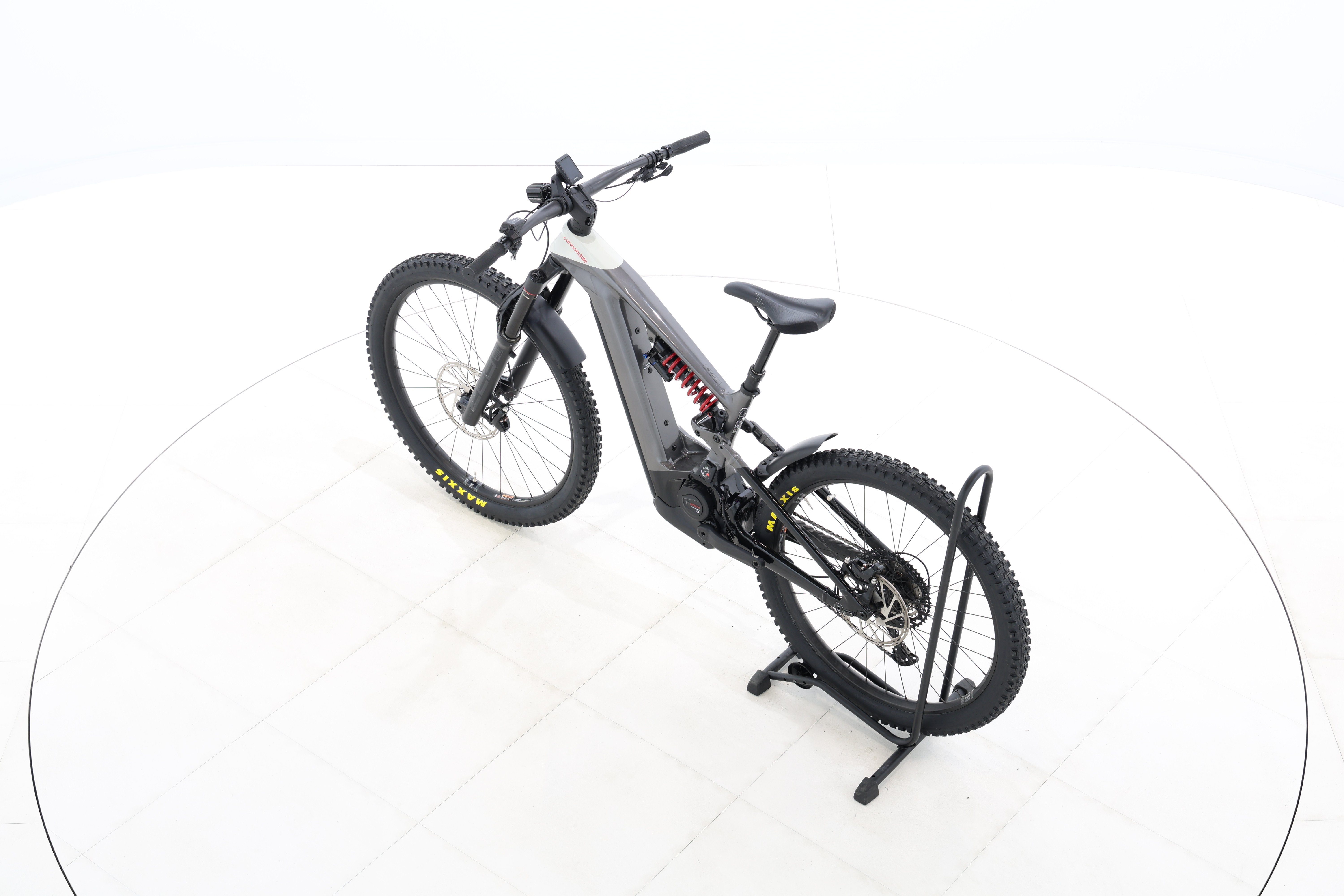 a80287d4-10a0-4fff-a72f-59913e83701c