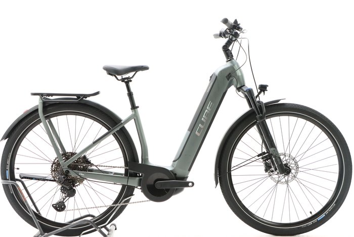 Cube KATHMANDU HYBRID PRO 750 2024