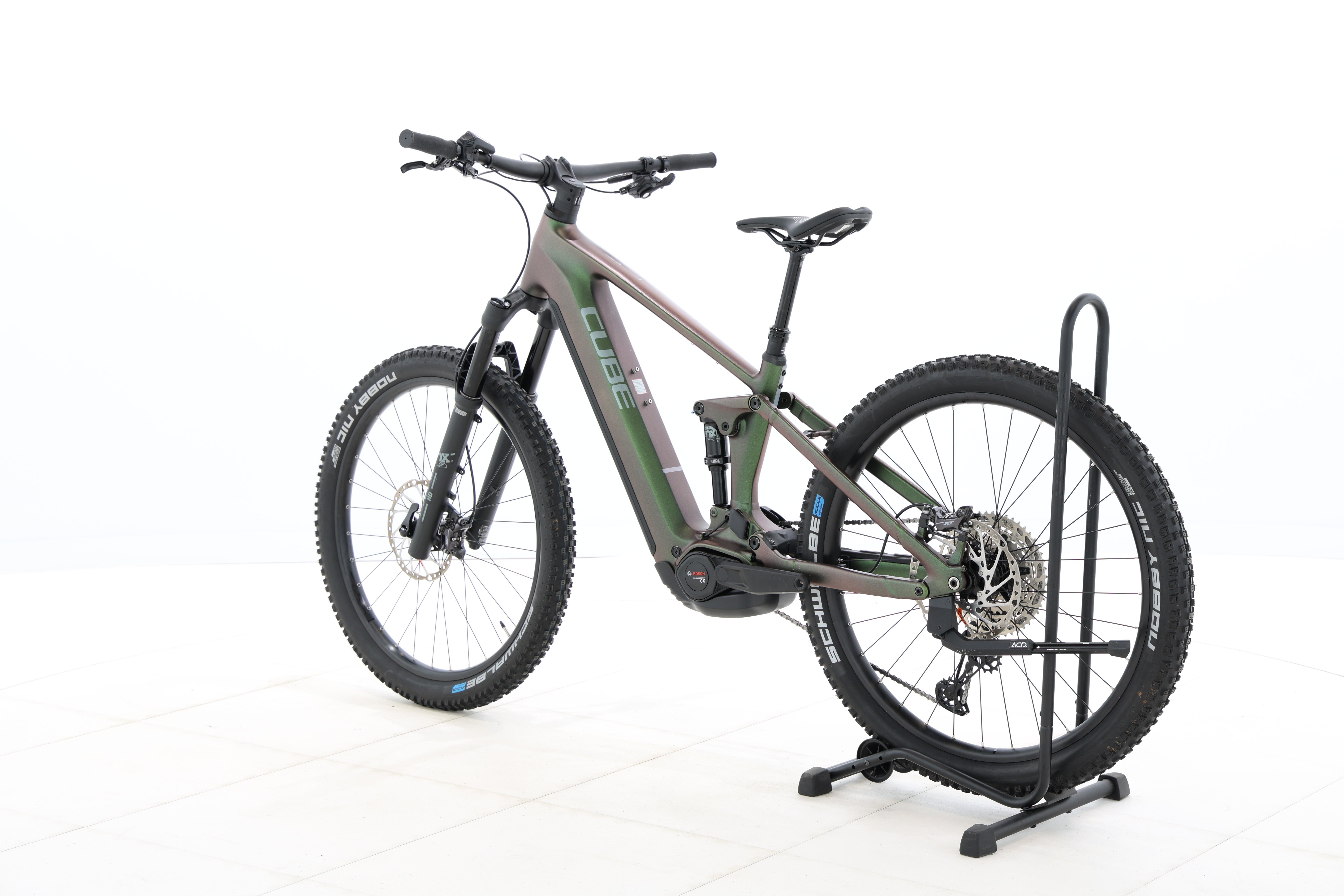 0fbf3879-4176-4efd-b53c-1e59ee3d5f3d