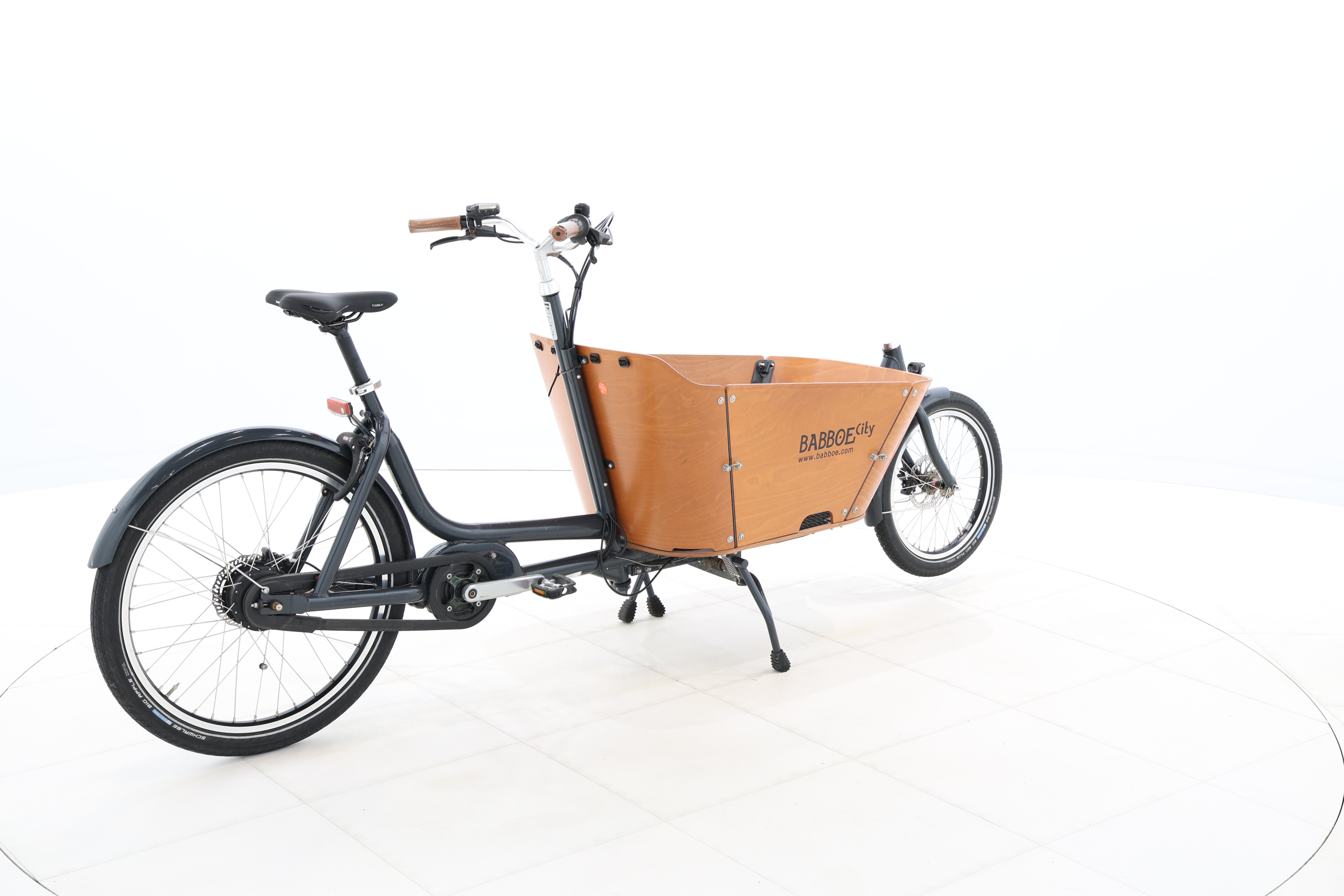 26d7a5dd-93a8-4eee-8432-ec25e545a6d6