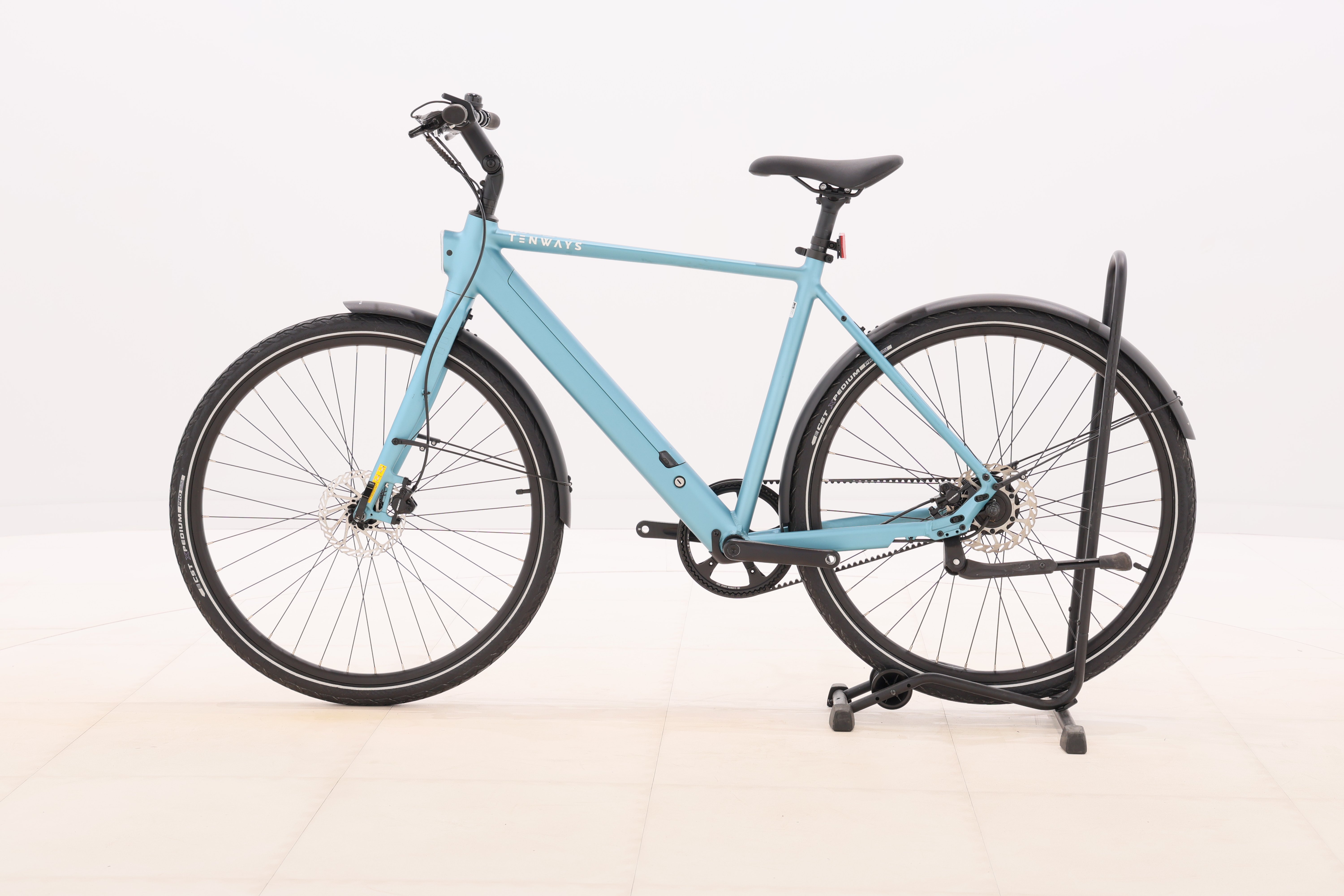 b22021d8-4f7a-4a83-9eca-dbdc473e9c7e