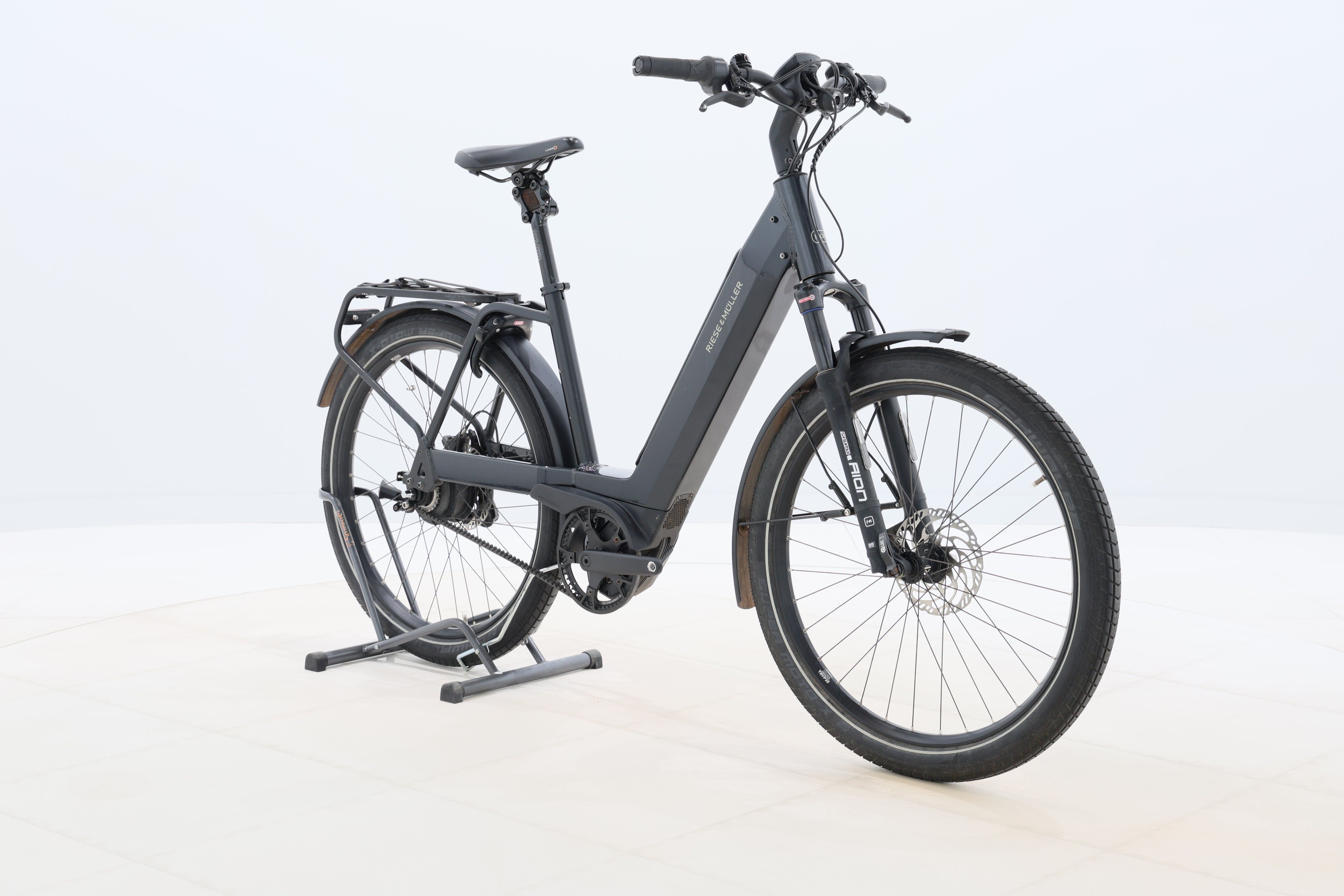 a1cbe876-b1e5-4cda-a50b-300c33a080bd