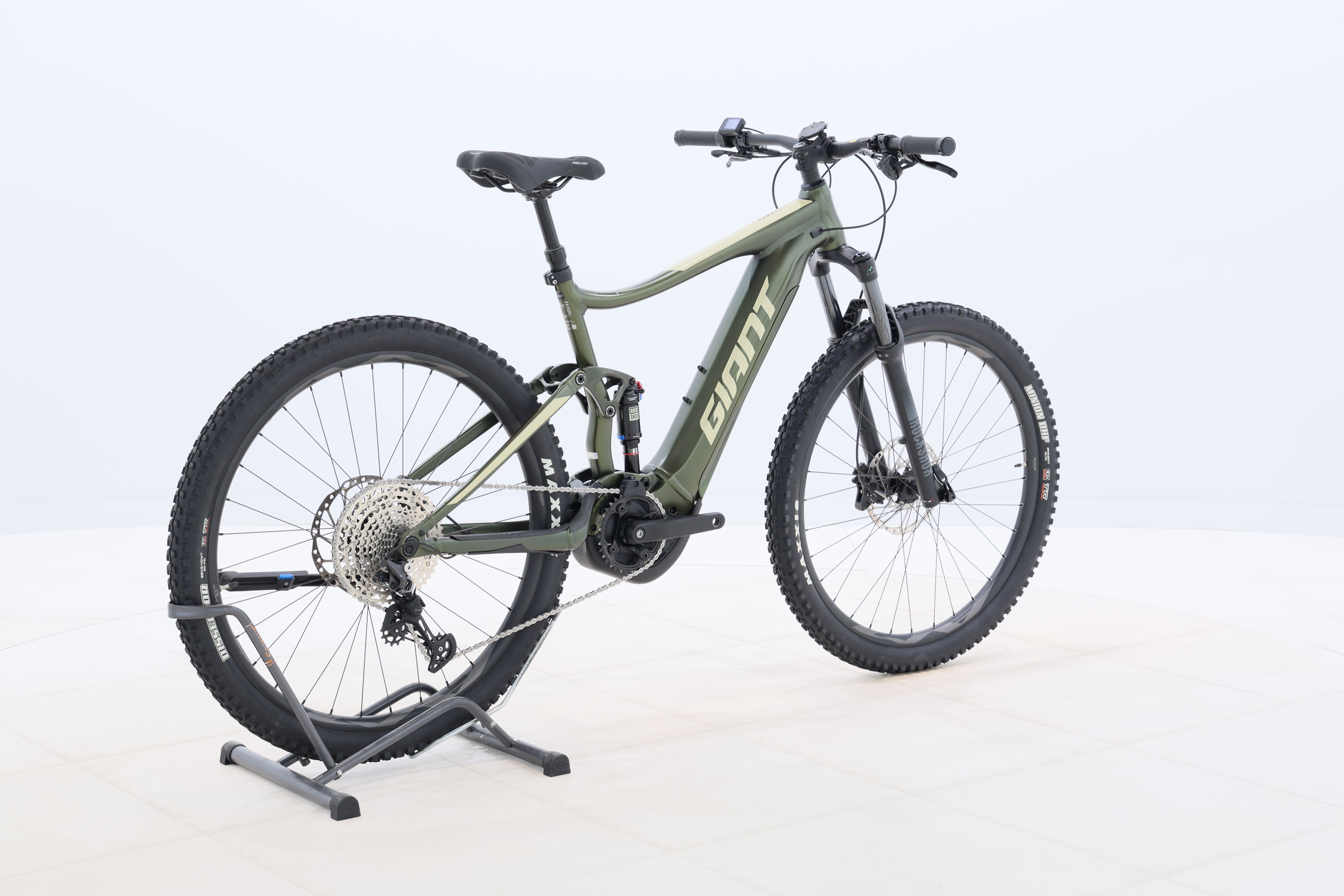 e9deafc1-f547-4ab5-a0a8-fa57b18dc9c9