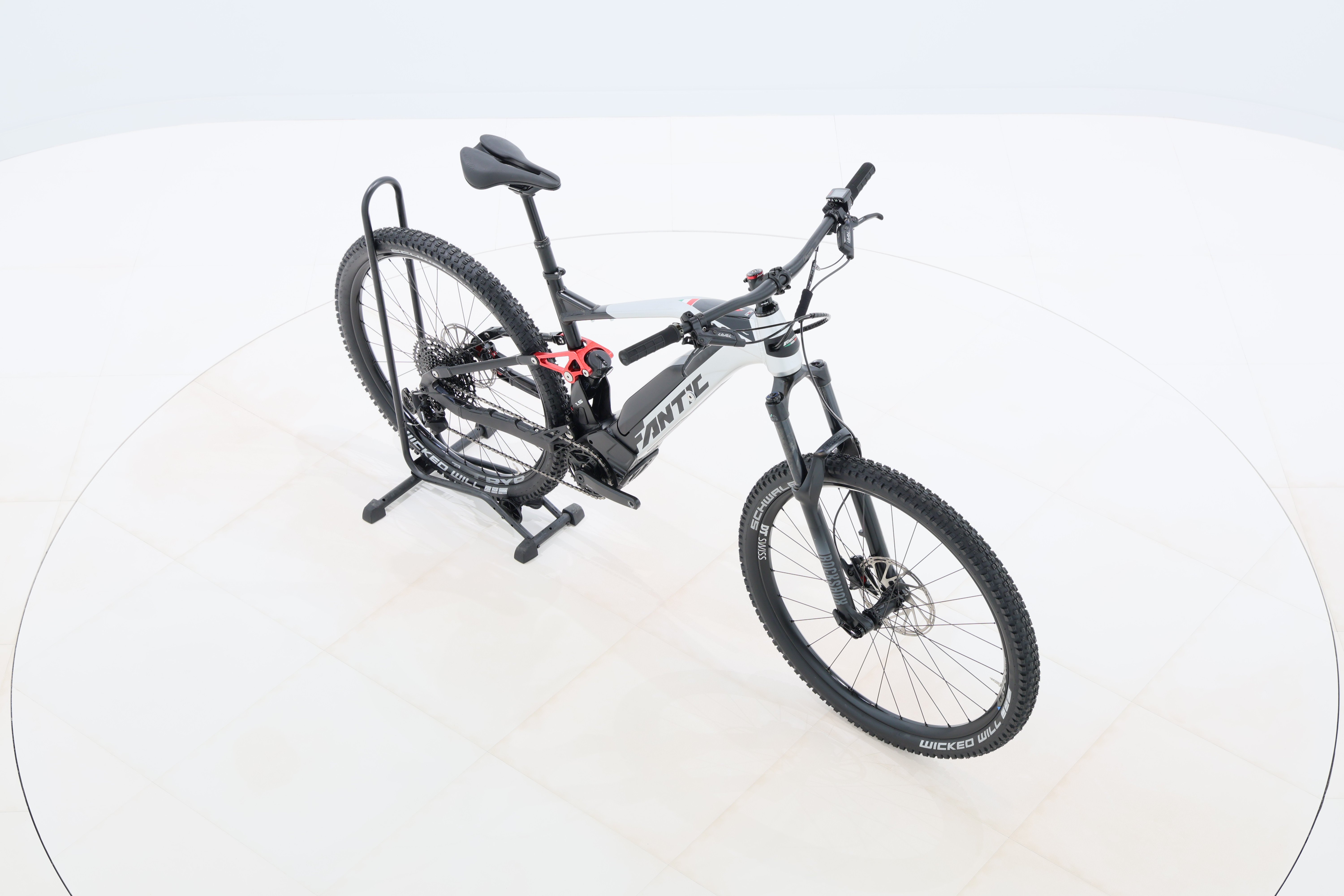 37de155d-74ce-4dda-8fc8-16246d6dd377