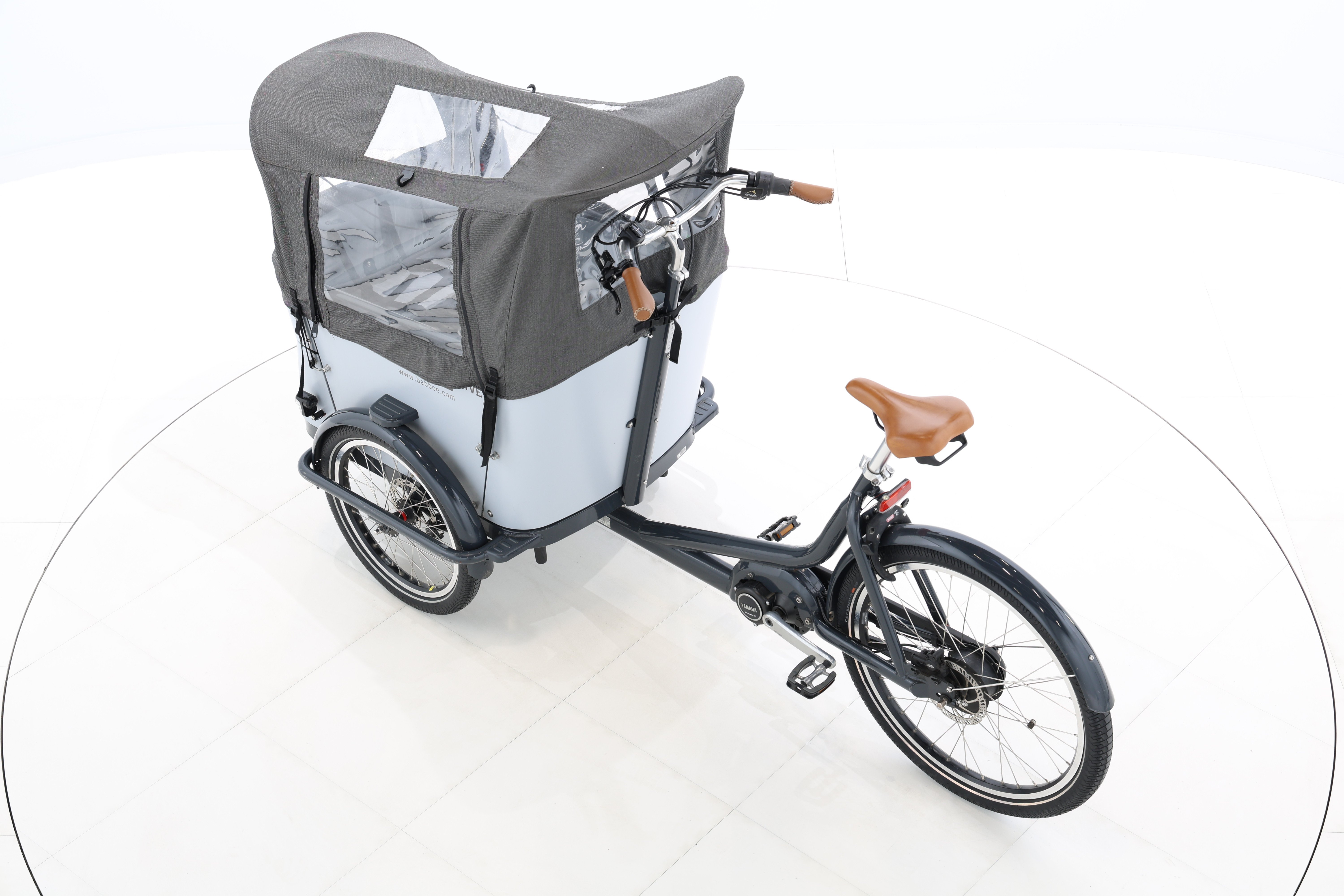 7608b5db-a3f6-4243-a827-104c2975f564