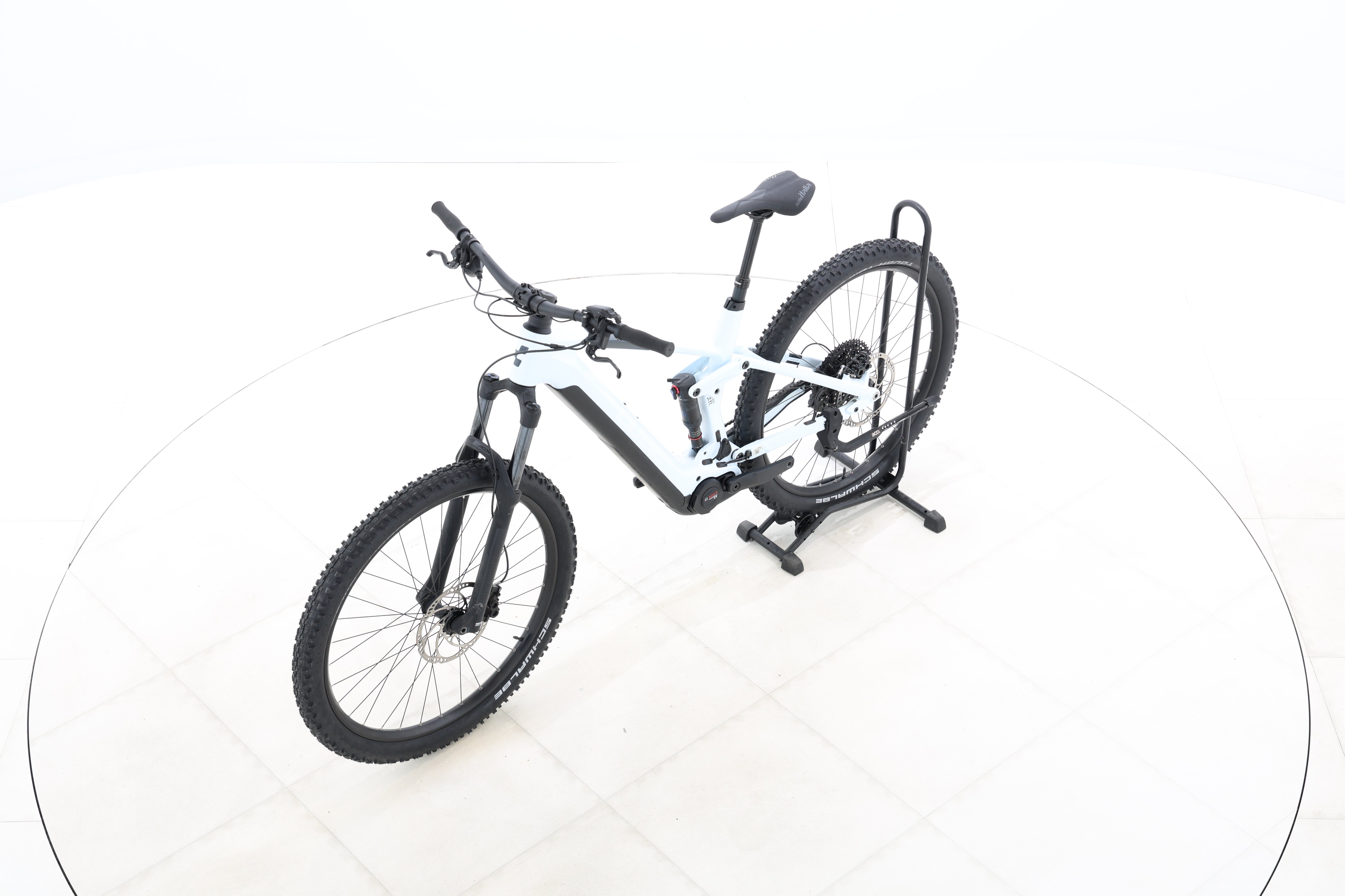 ea5d1c65-8cd3-4b46-af0e-b72f834d426e