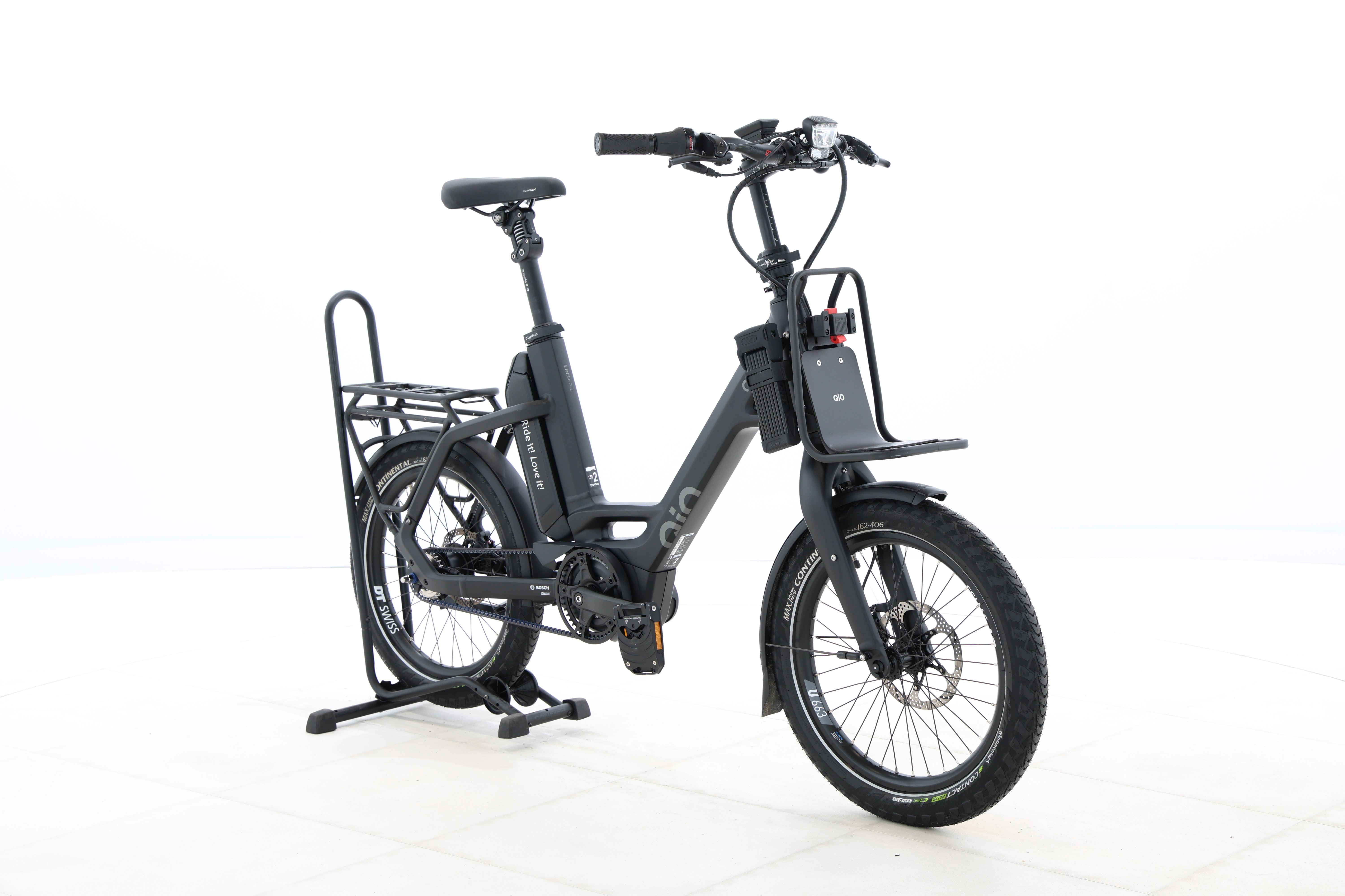 cb3b2d63-f299-4a97-a84a-b73717f00a8f