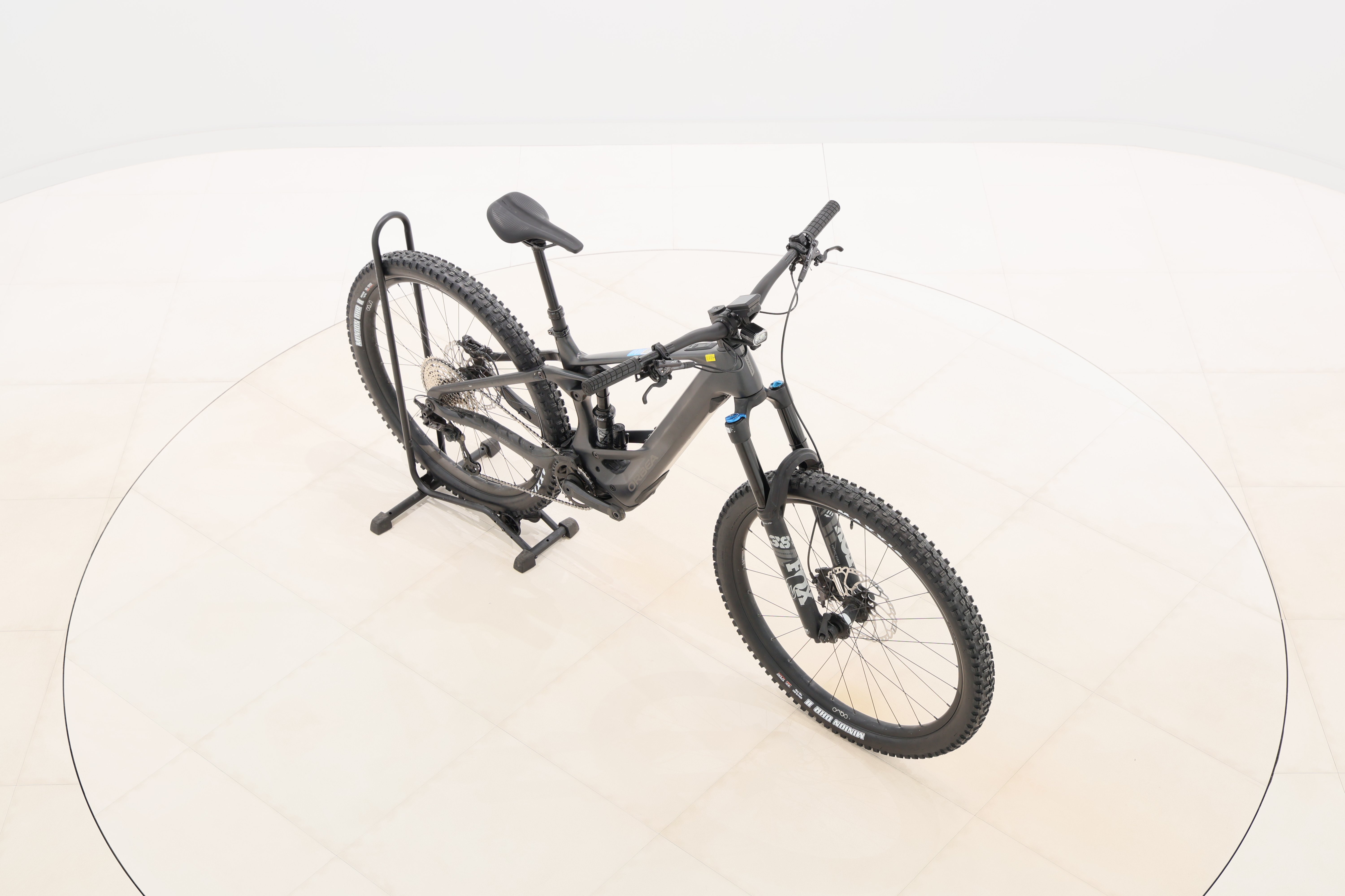 1e2569a8-07ff-41c2-ae27-164d902ec9e1