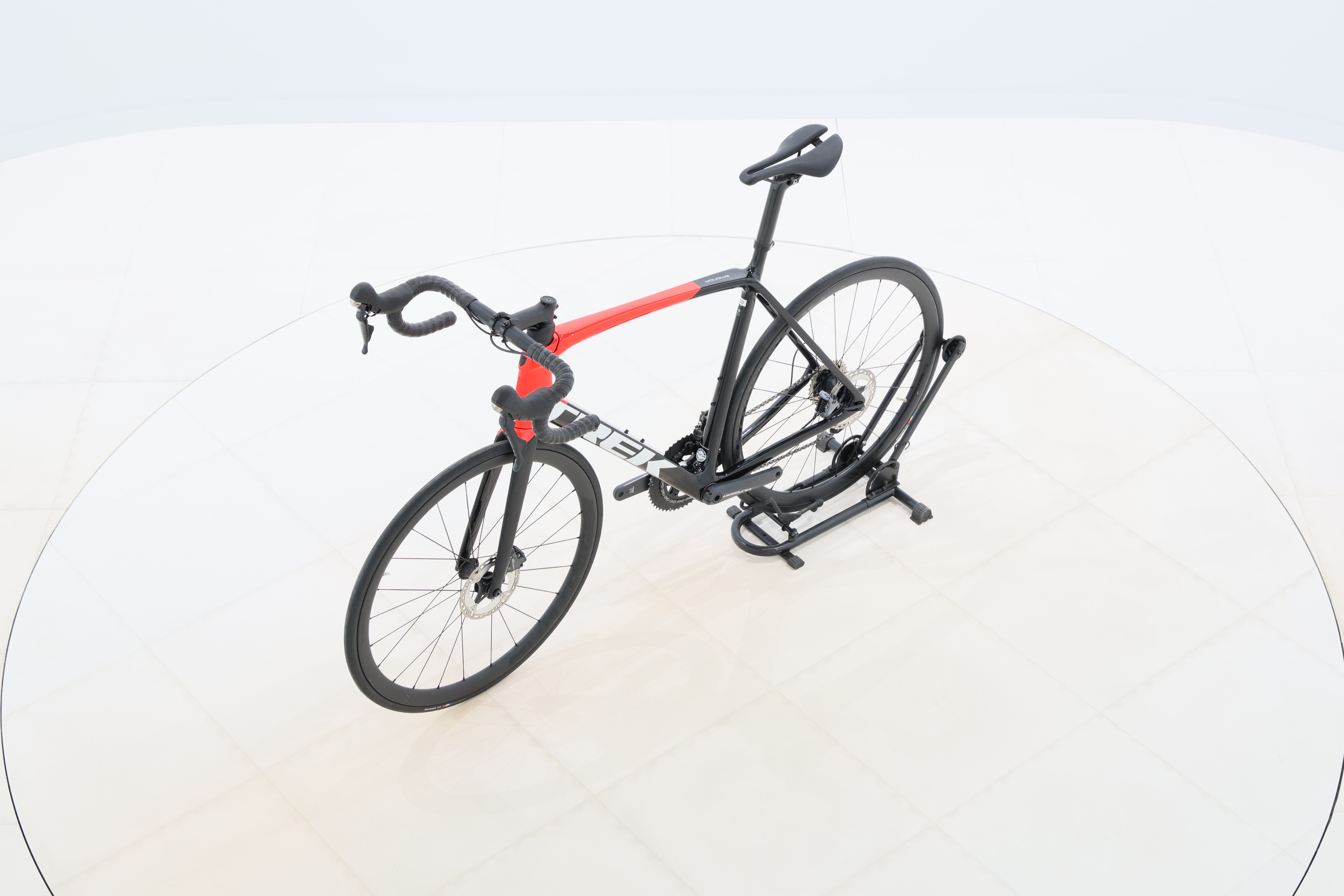 f8088b8d-a41d-41f0-b6e3-d4b518cae73d