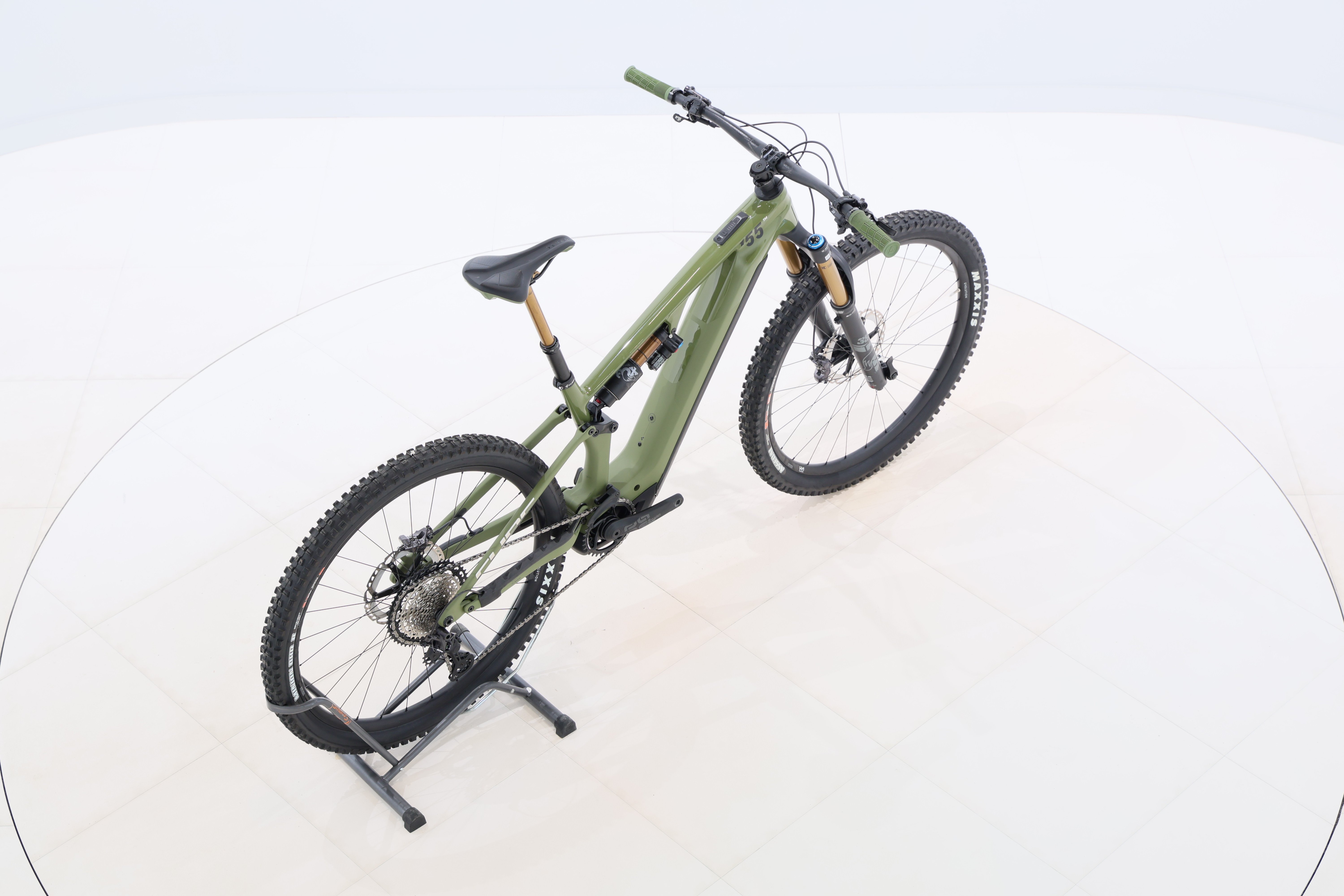 cdf854ea-b408-4a2e-b73c-365b2a0dbdc5