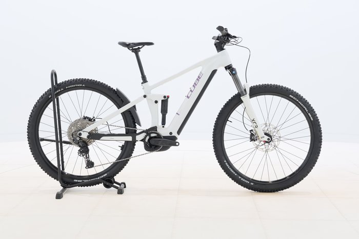 Cube STEREO HYBRID ONE44 PRO 800 2025