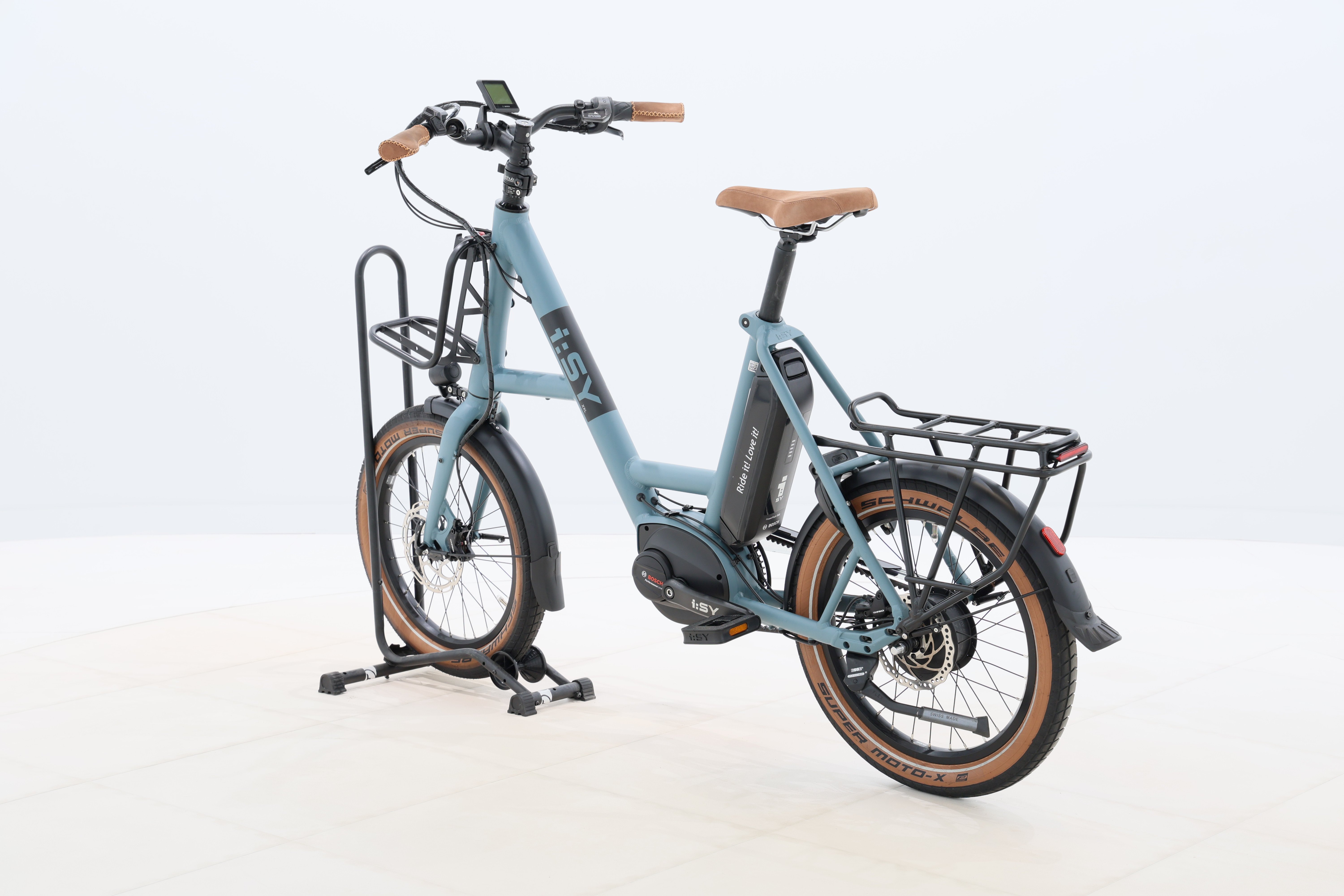 83813891-2a17-4f81-bbaf-ccc99e8baf89