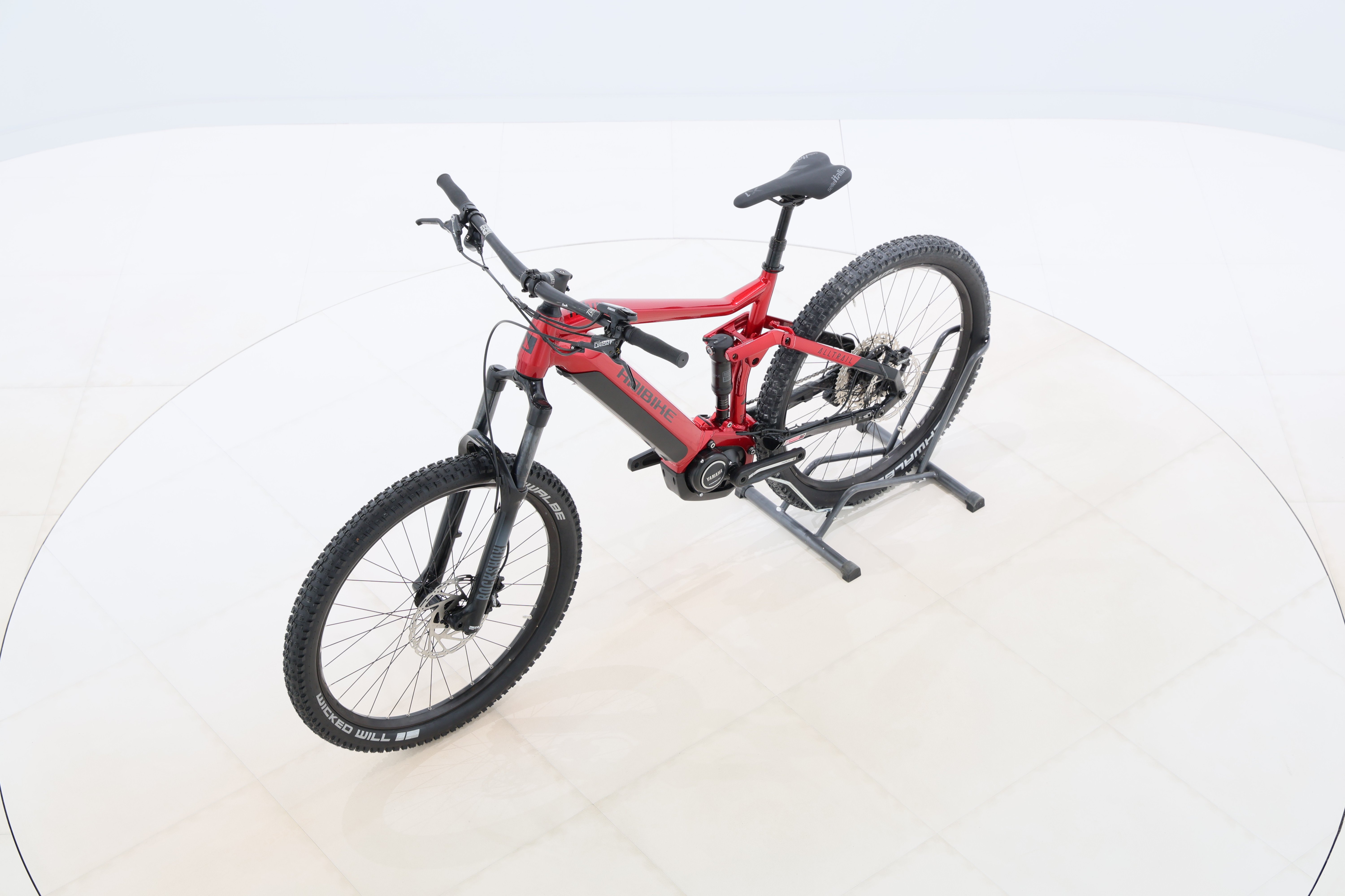 633a12e5-df81-4c30-9e55-053282f37b85