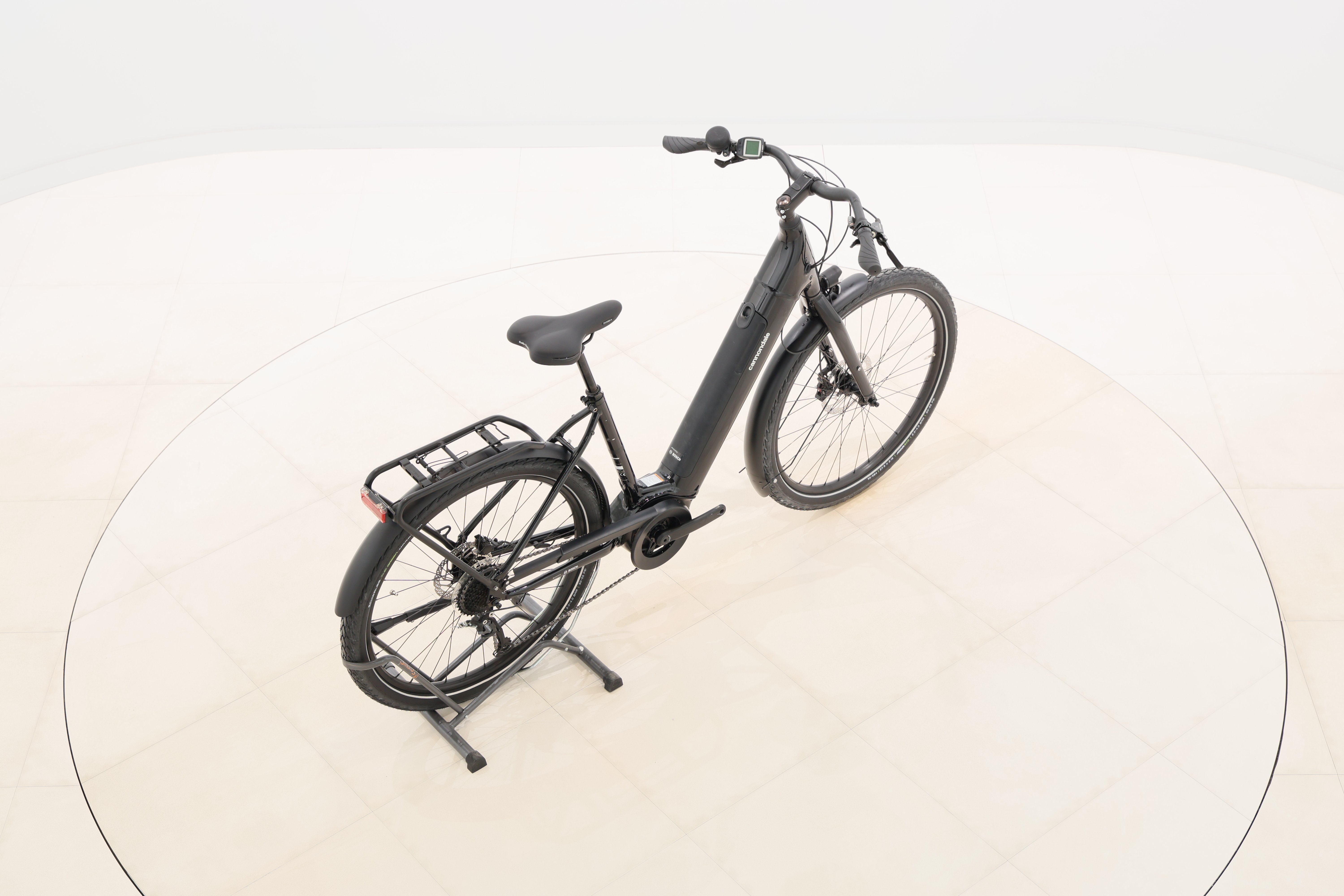 6e7b8c89-e7d1-425c-8c4a-642b6f8ddfb7