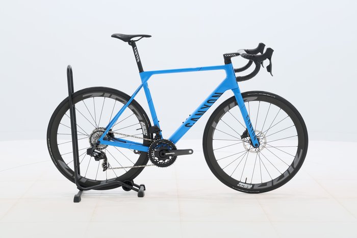 Canyon ULTIMATE CF SL 8 MOVISTAR FORCE AXS 2024