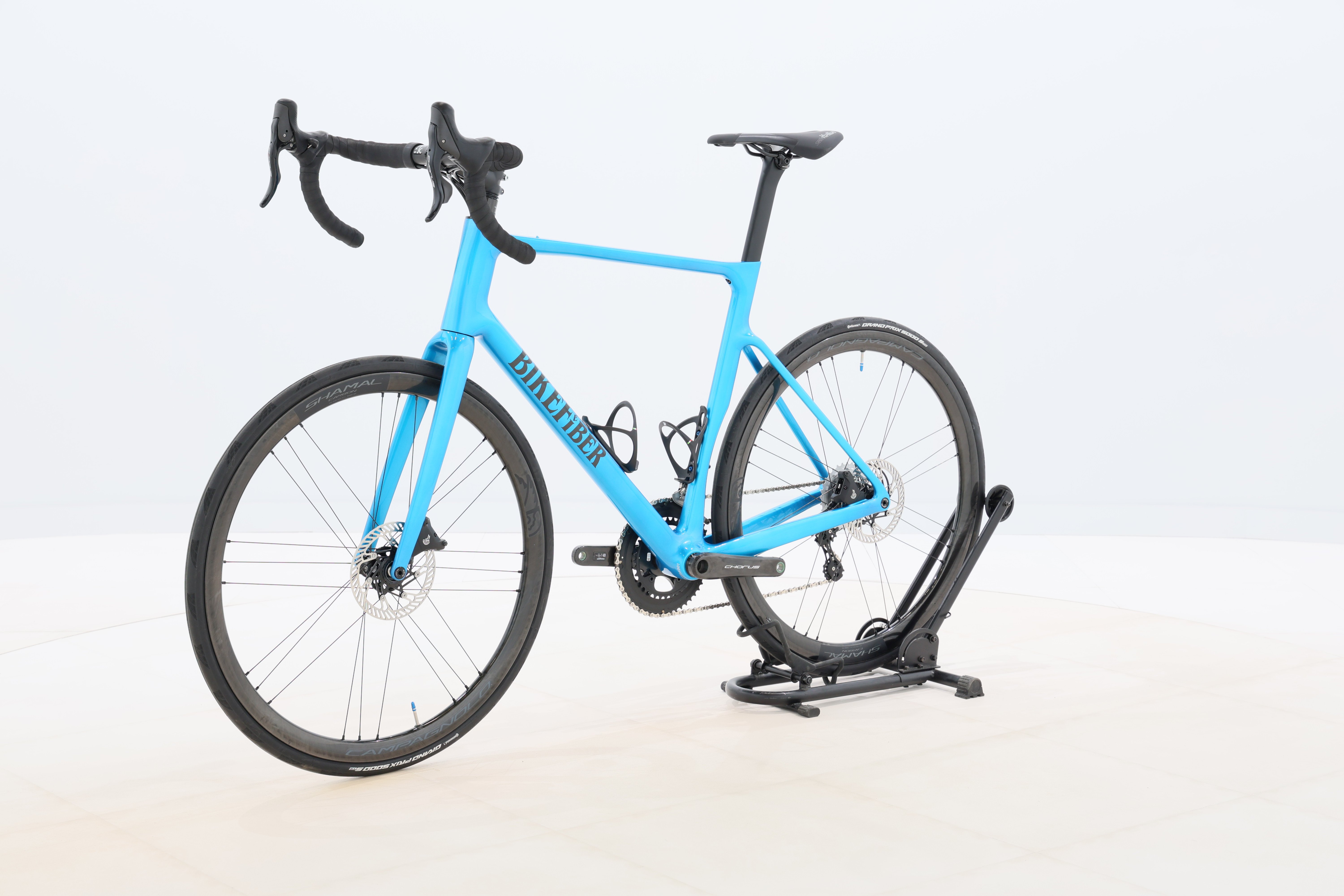 cb2b08b8-357b-4a8b-ae32-2ad087e0d5bb