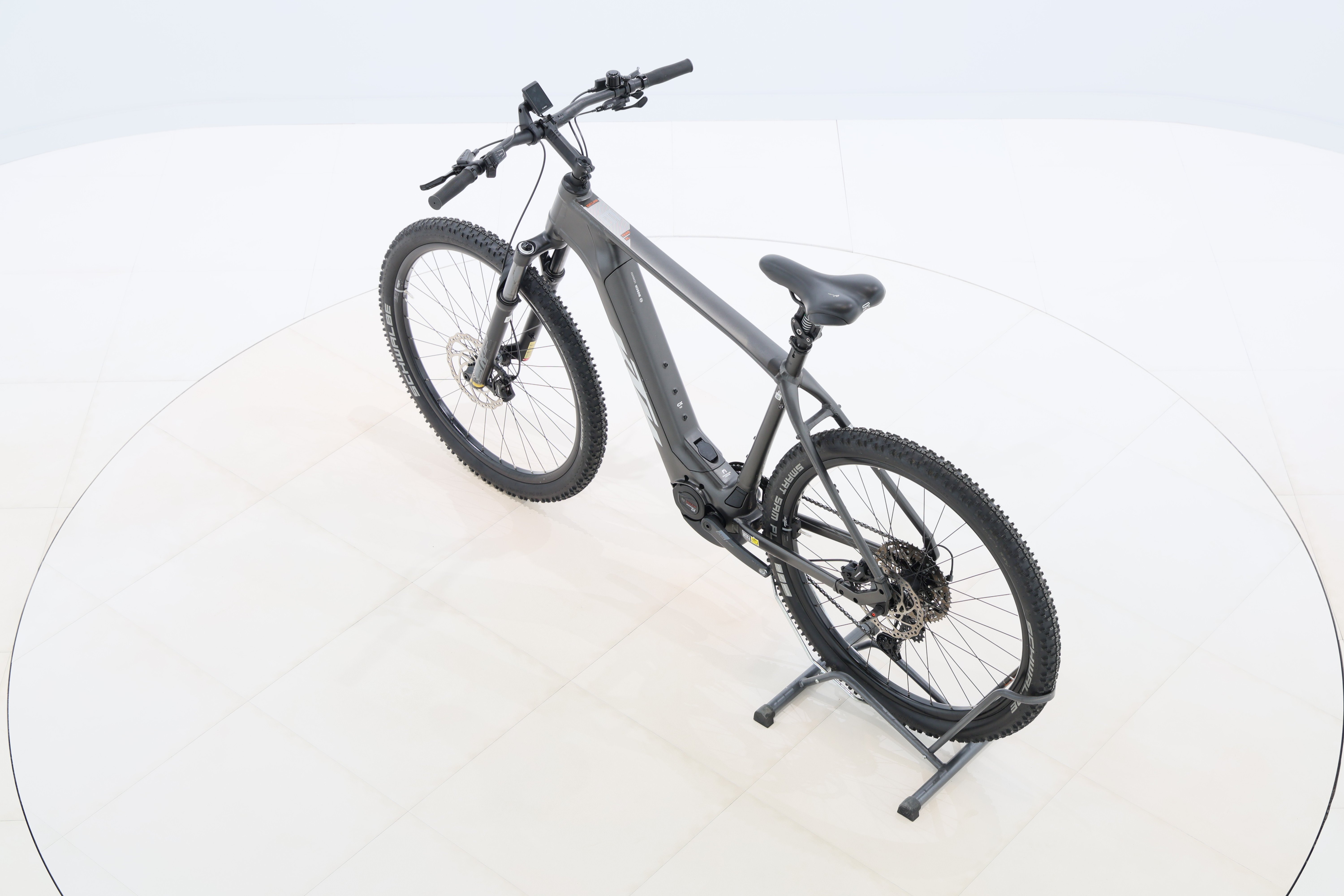 a3570b51-fcc9-40ca-a234-9036ba9f3dae