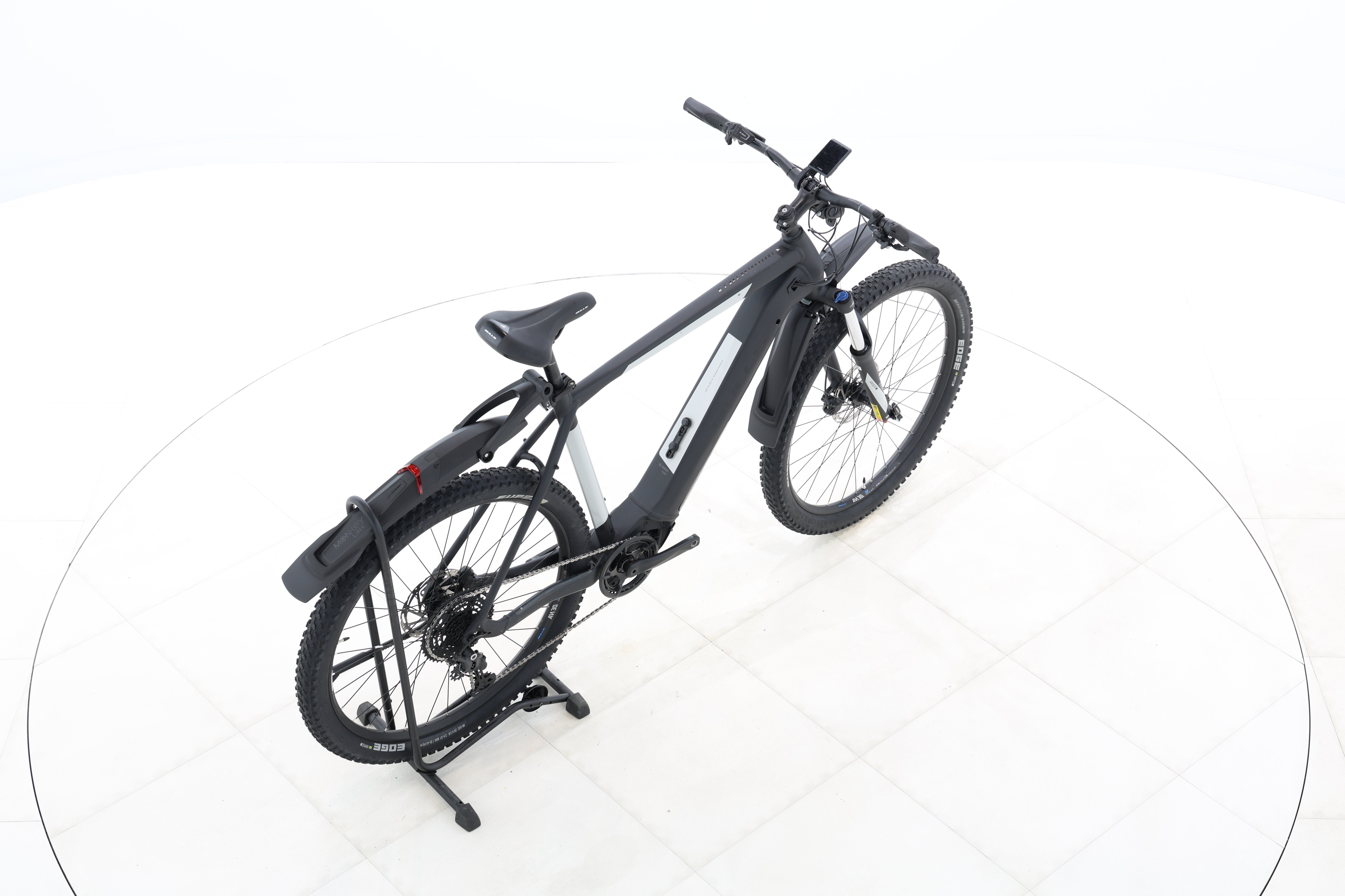 6e7ac38b-ad5a-4133-ab03-293c5e1562c3