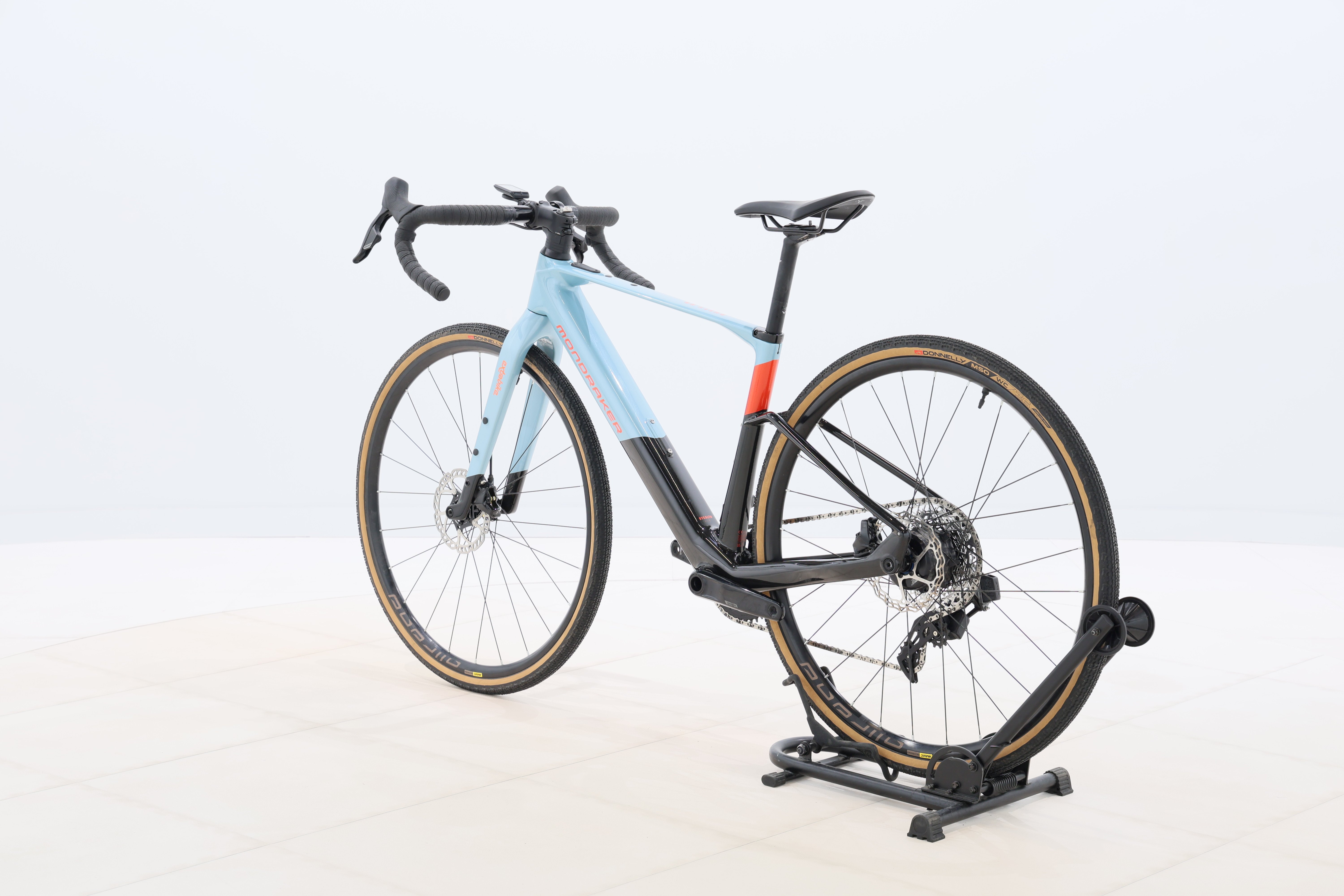 b21b3b00-2247-4dd2-acec-123106e0bf43