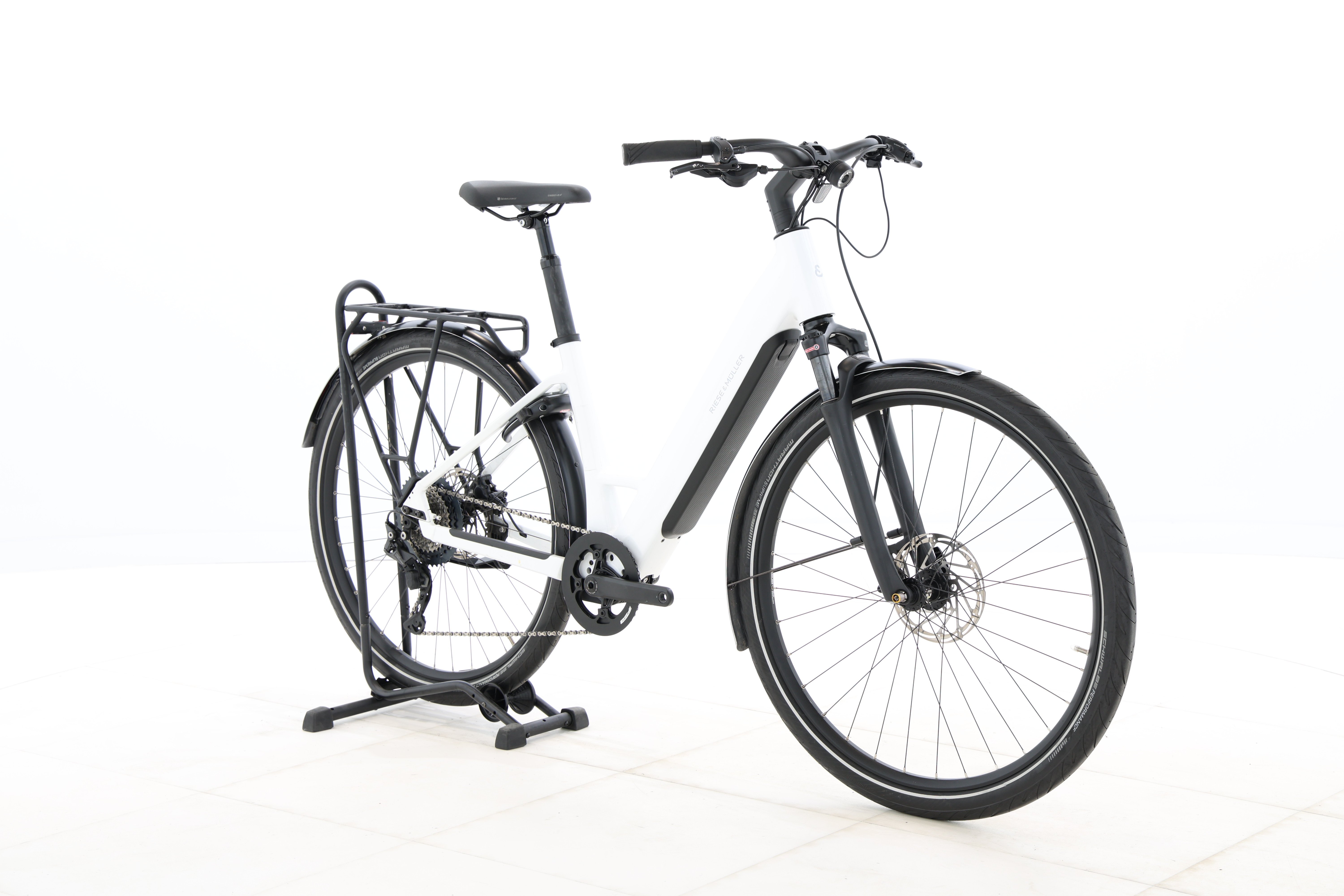 82d37472-5366-4e41-9f87-fe04979faa75