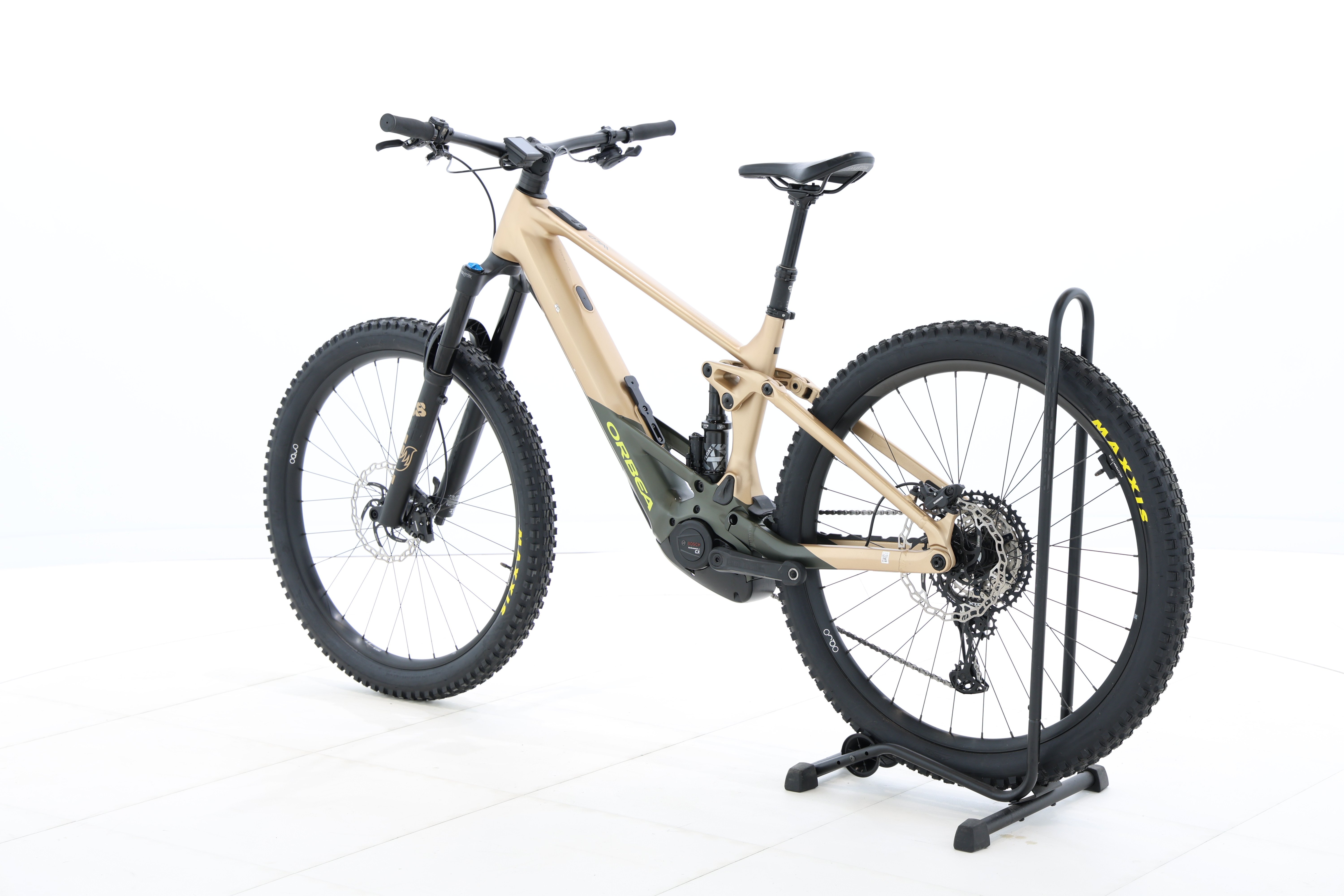 544a0a08-a6d1-441c-9ade-05e6f2336730