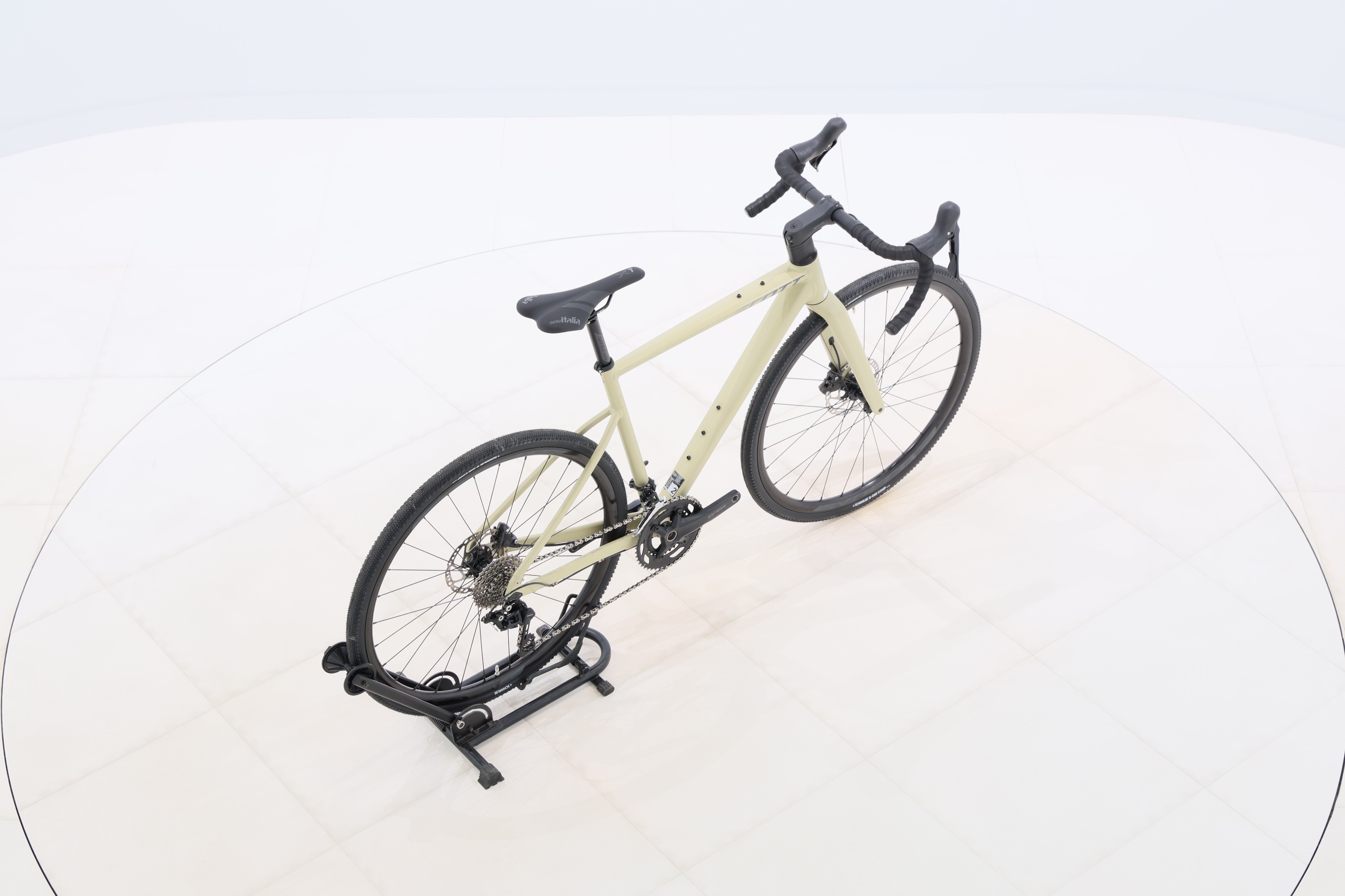 ecce220d-a203-4388-81a8-6f76b48b9887