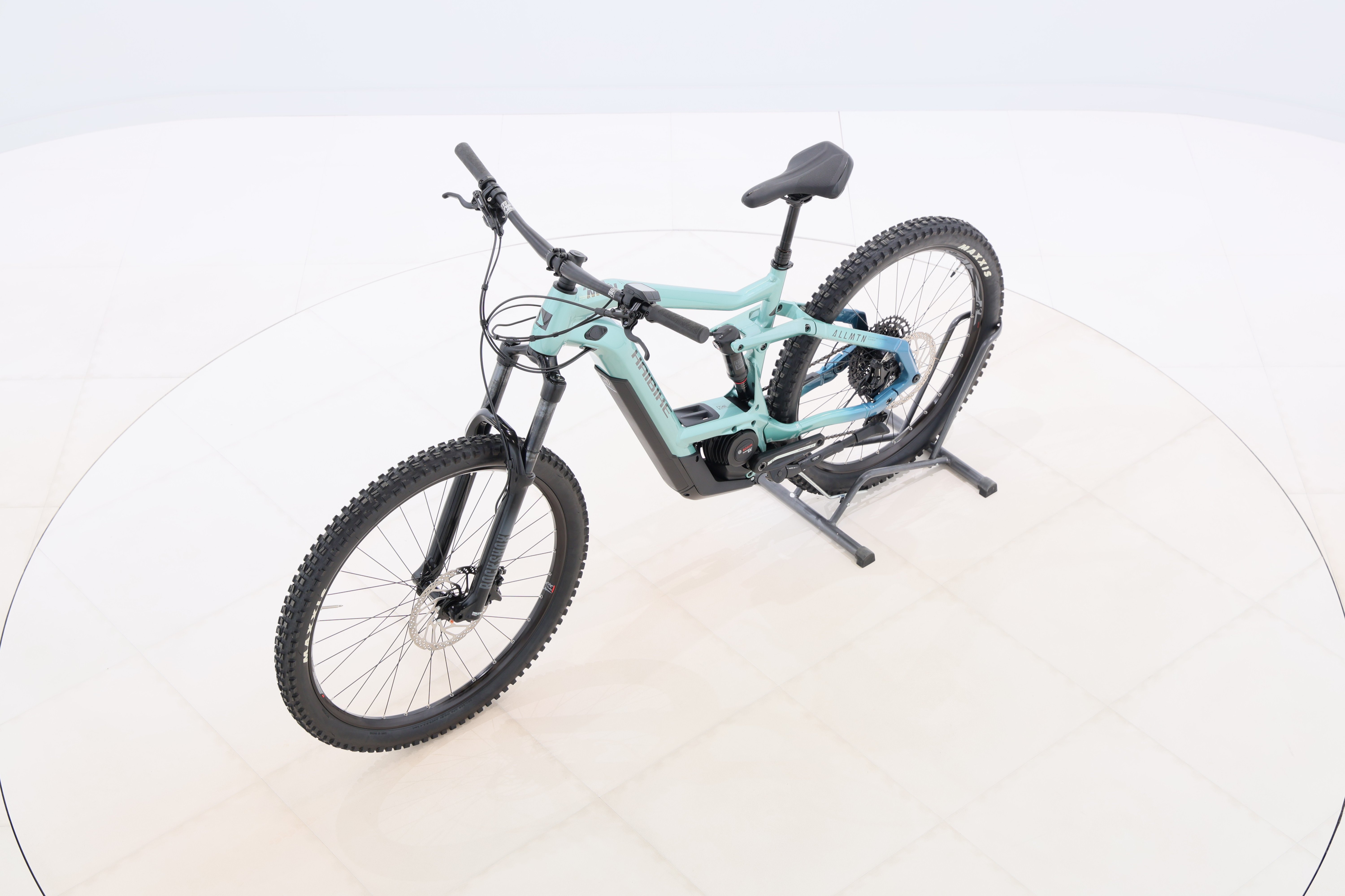 949efcb8-62bb-402d-bd1d-f4c40e20b1c9