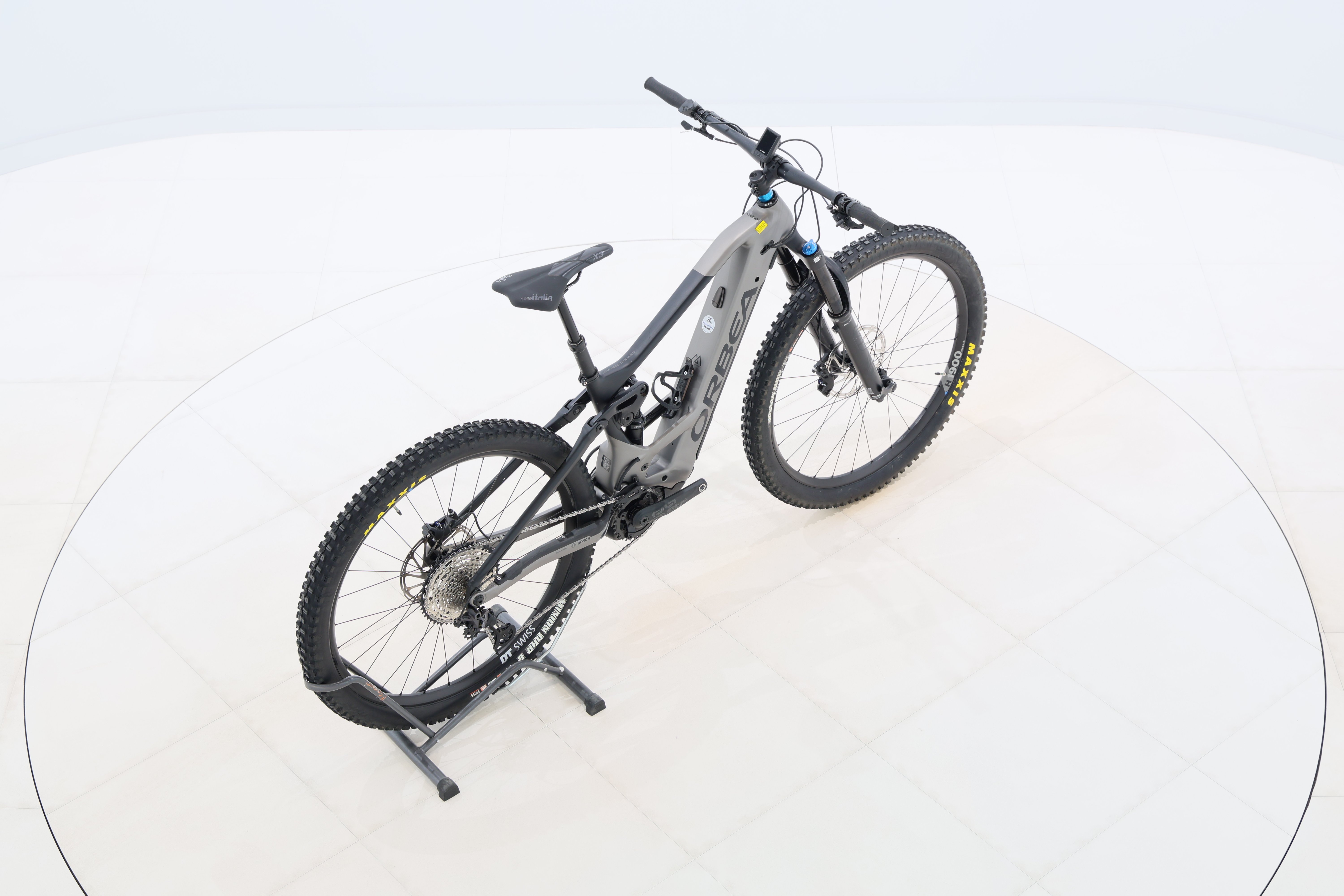 a97fcc33-e764-4f81-9cec-6222de60e40c