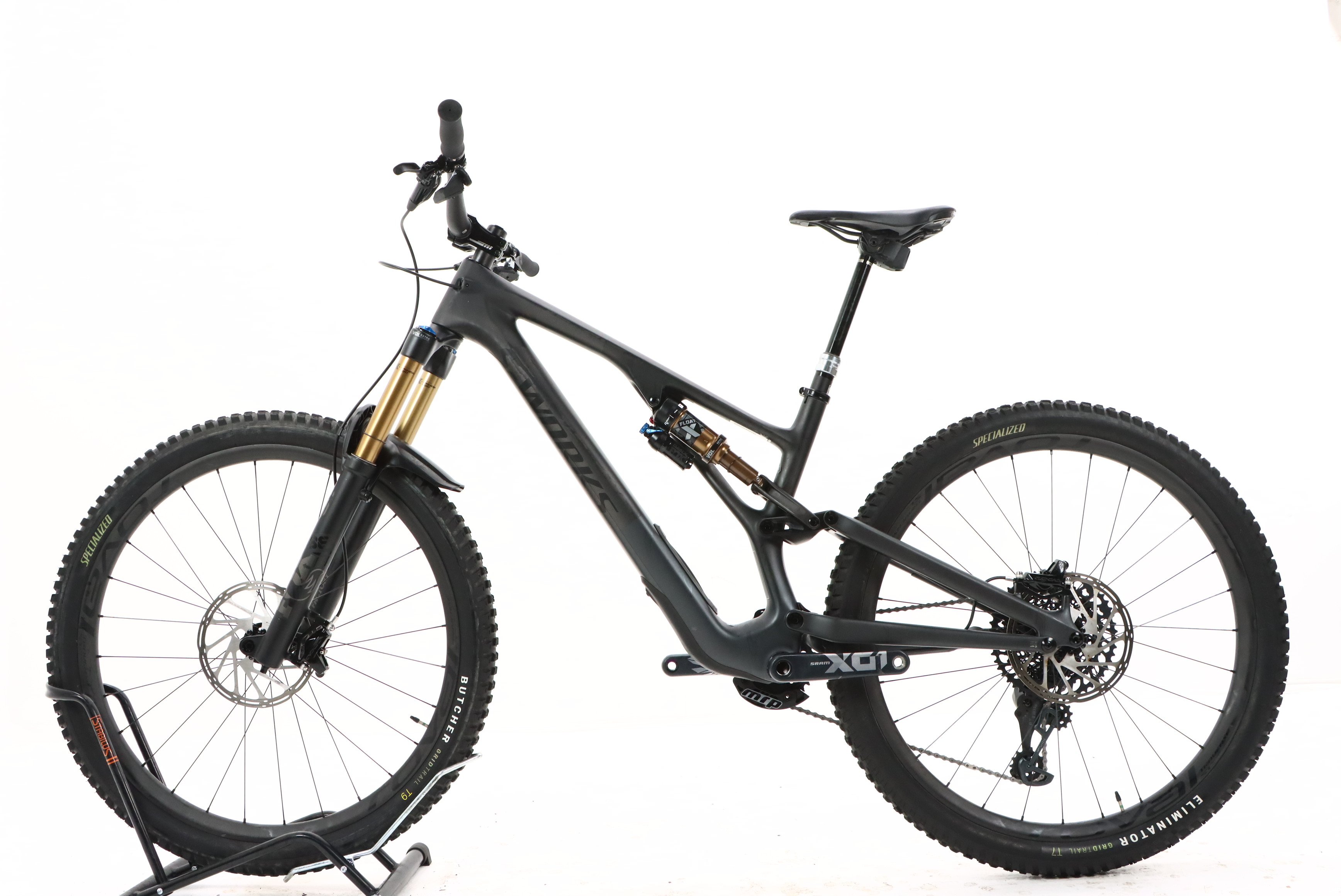 a221d0a6-47e5-4594-8518-c3794c39055c