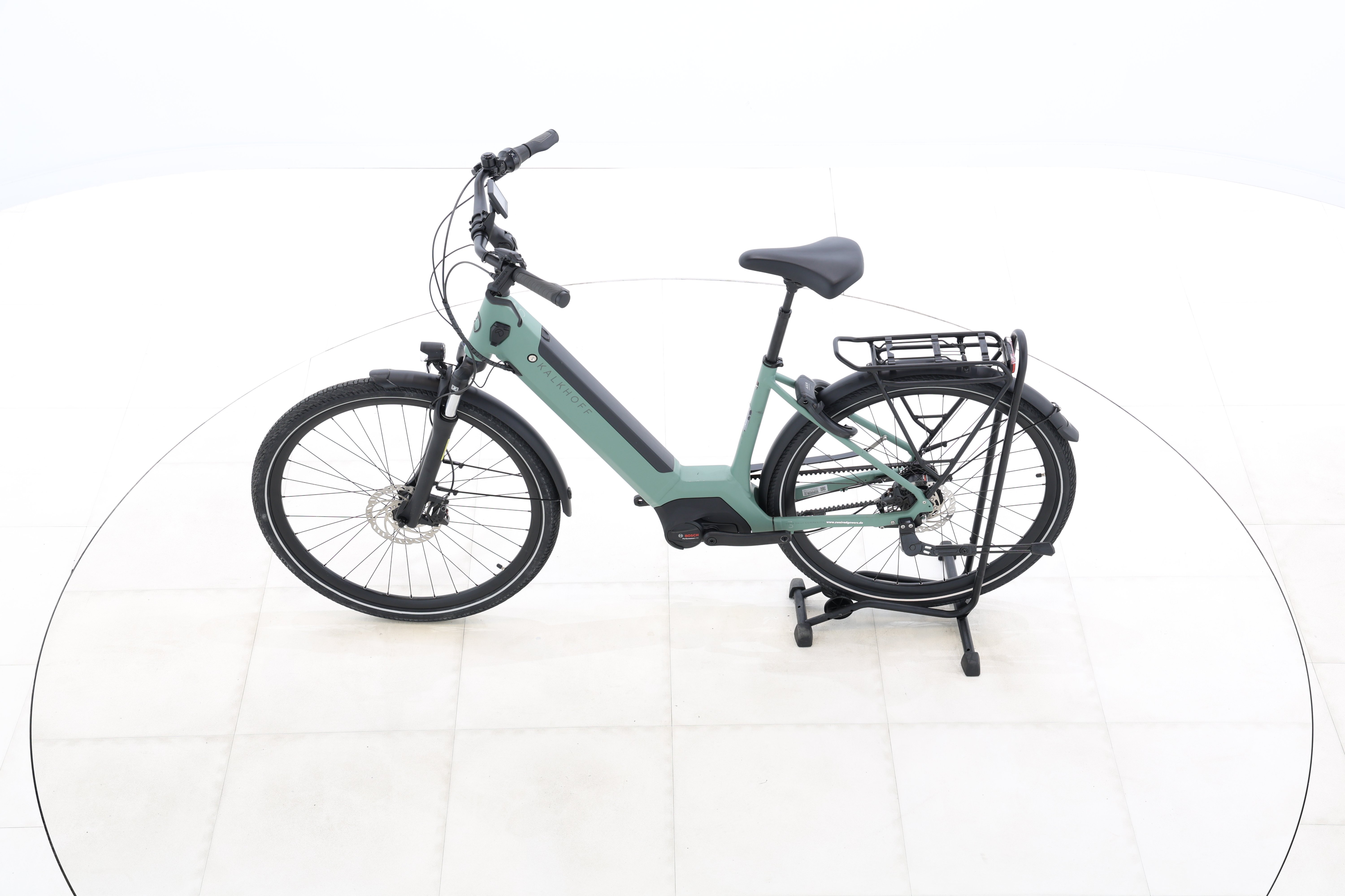 cdee9dae-c57b-49ea-b3f9-d6e70a184dbe