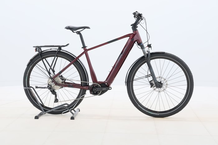 Lee Cougan MOVEDA 2024