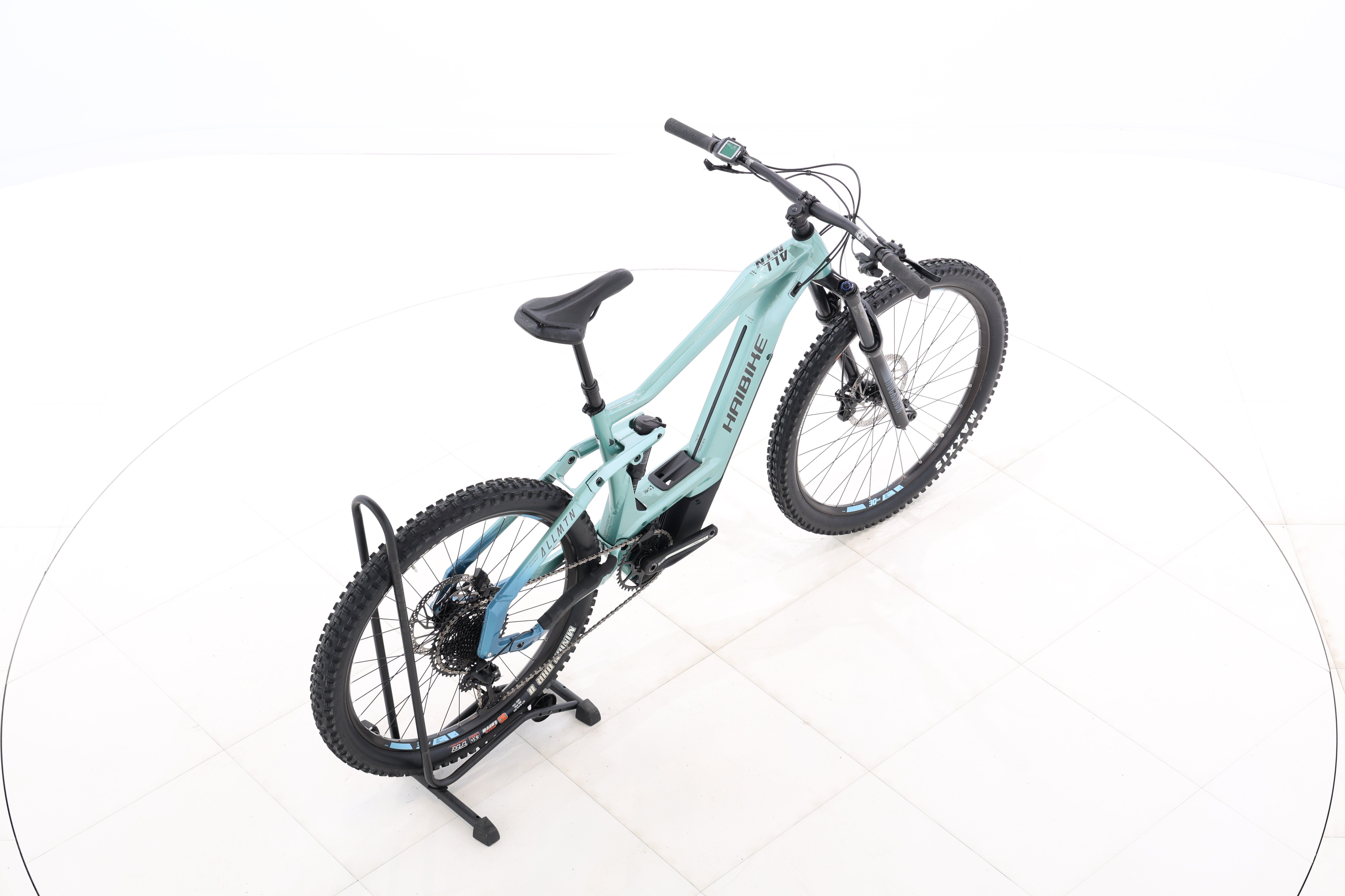 8f304a10-180b-4b71-bb22-1e9653d9175b