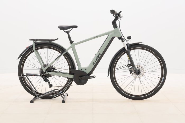 Cube Kathmandu Hybrid One 750 2023