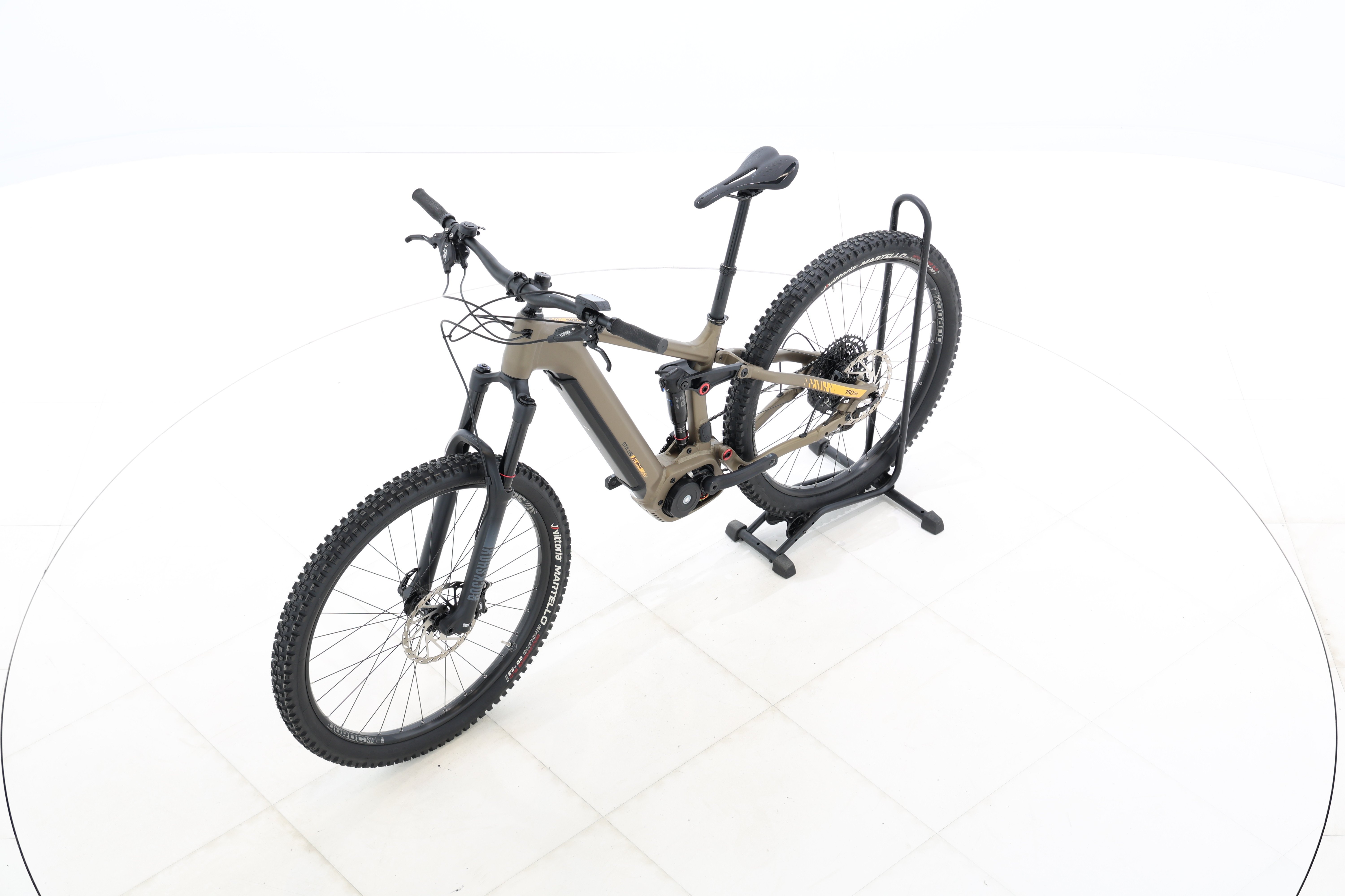 cddf6d9b-5b9d-4ab2-8a46-fcbd9550d762