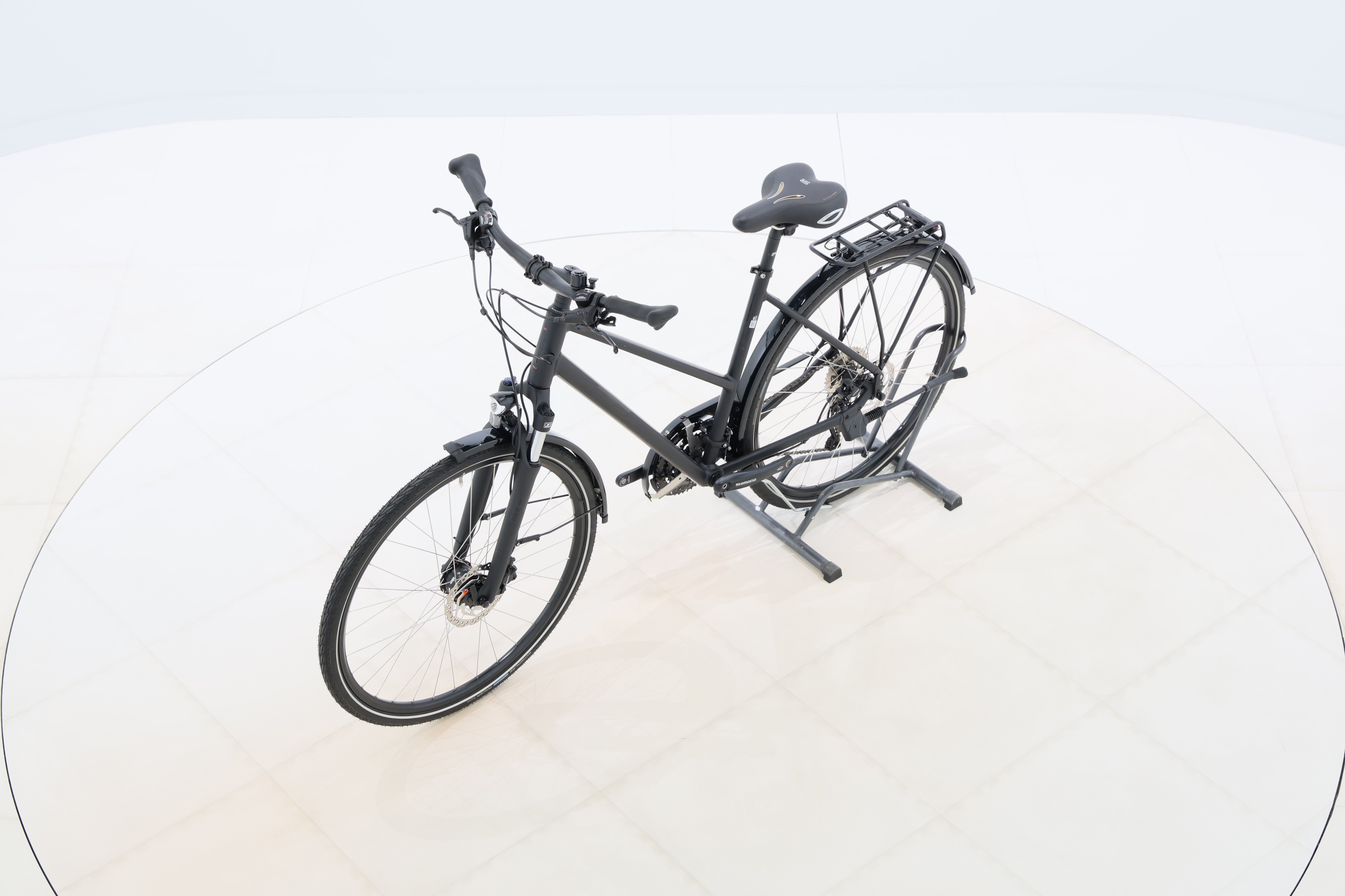 8906d571-cd78-4238-8815-6b778d61e5df