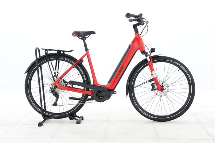 Cube SUPREME SPORT HYBRID PRO 625 2024
