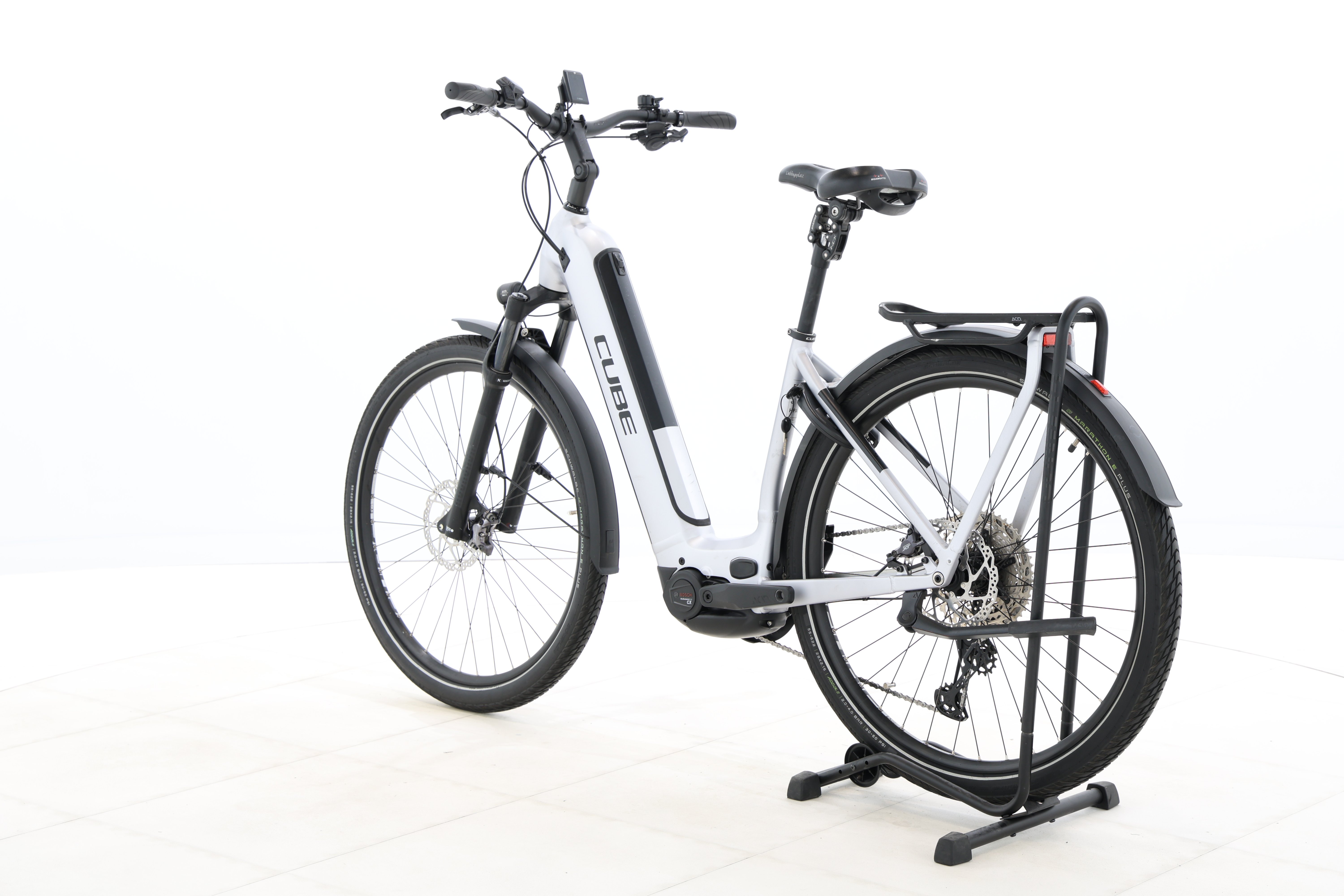 c4f1aac2-98b7-42c3-95a0-43581abdb351