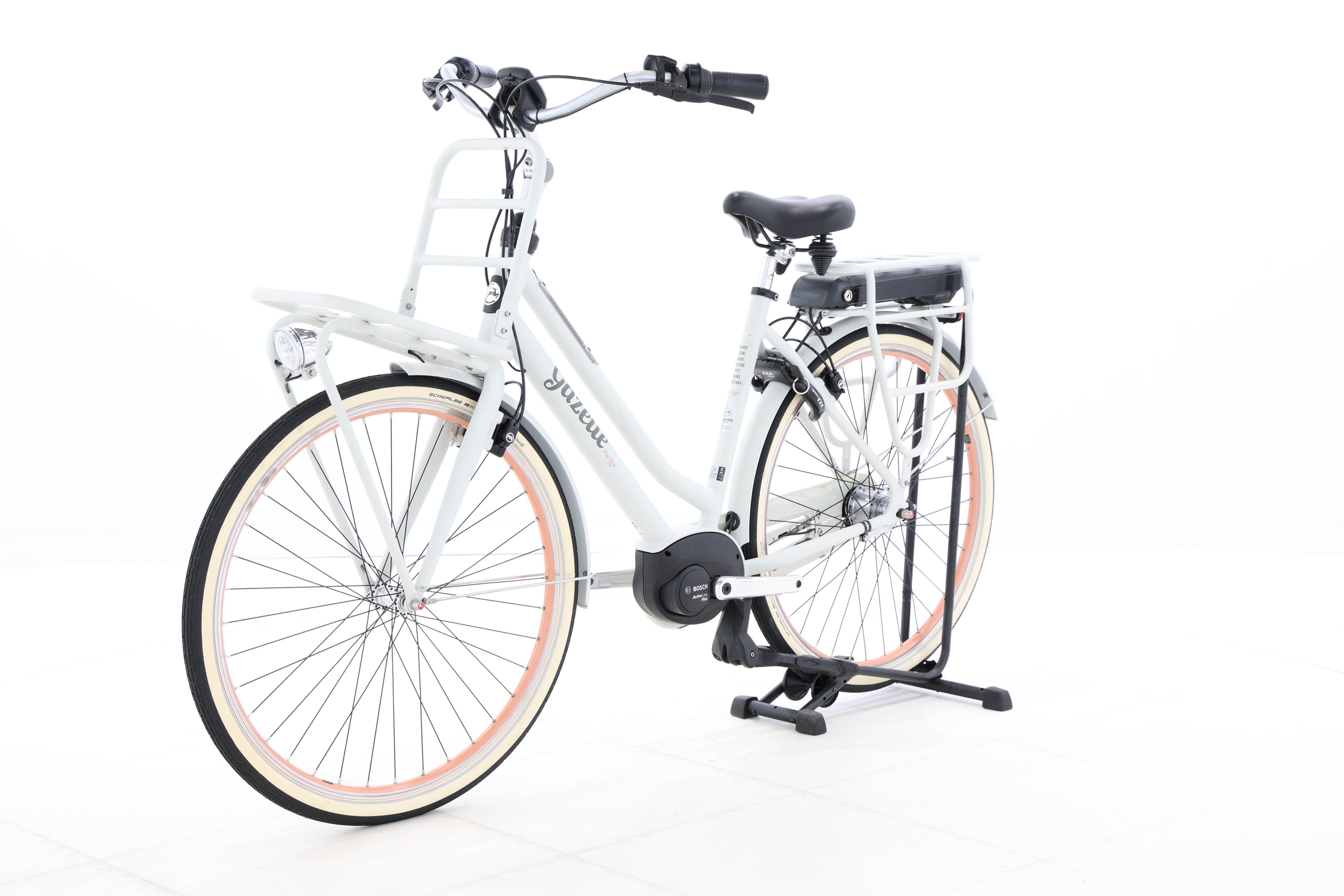 aef33dfc-7970-415d-a1e4-7c1abf181928